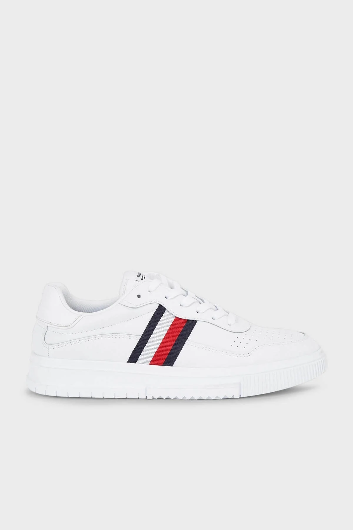 Tommy Hilfiger Hakiki Deri Logolu Şerit Detaylı Sneaker Erkek Ayakkabı FM0FM04824 YBS BEYAZ - 1