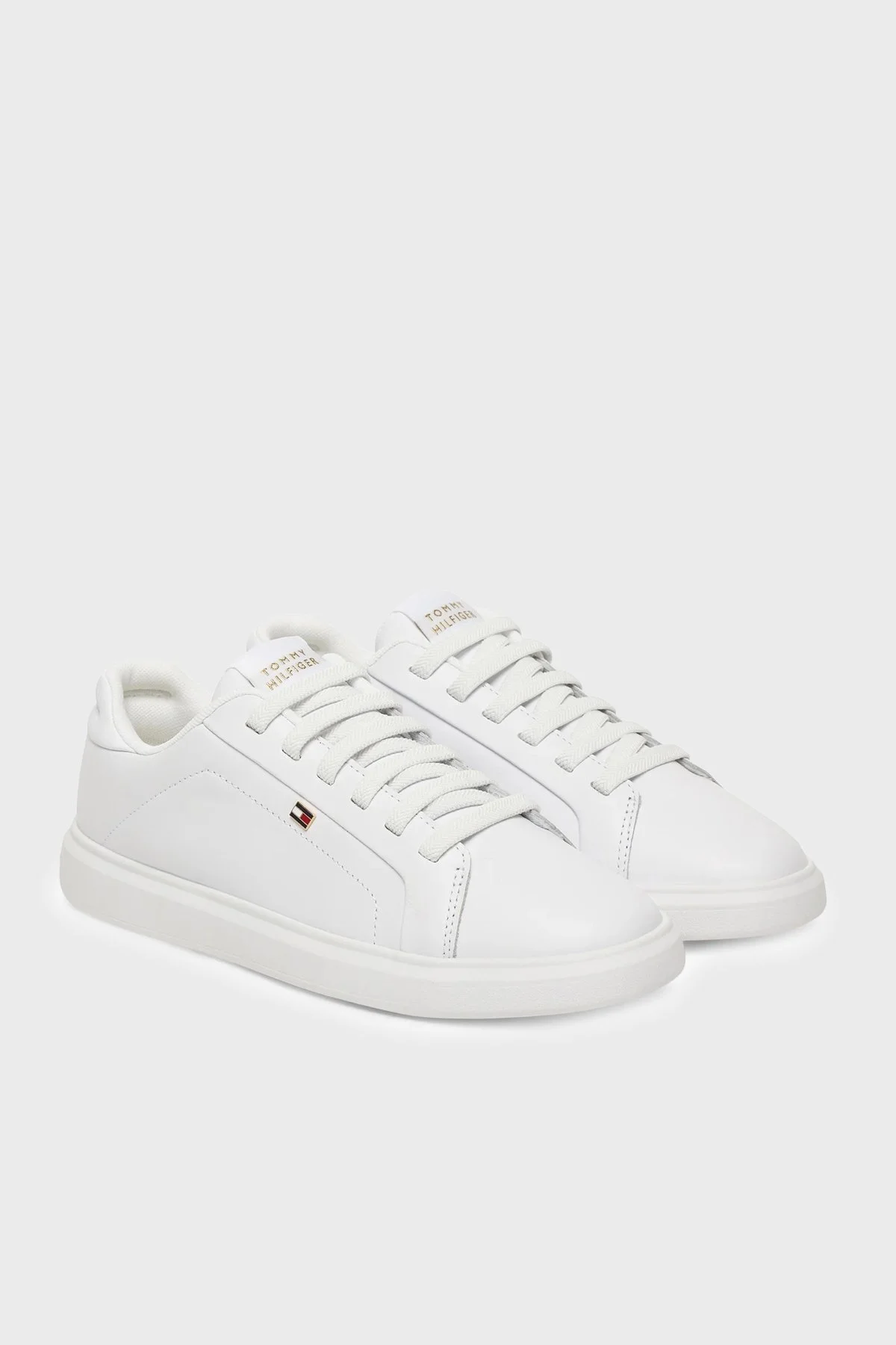 Tommy Hilfiger Hakiki Deri Logolu Sneaker Kadın Ayakkabı FW0FW08948 YBS BEYAZ - 2