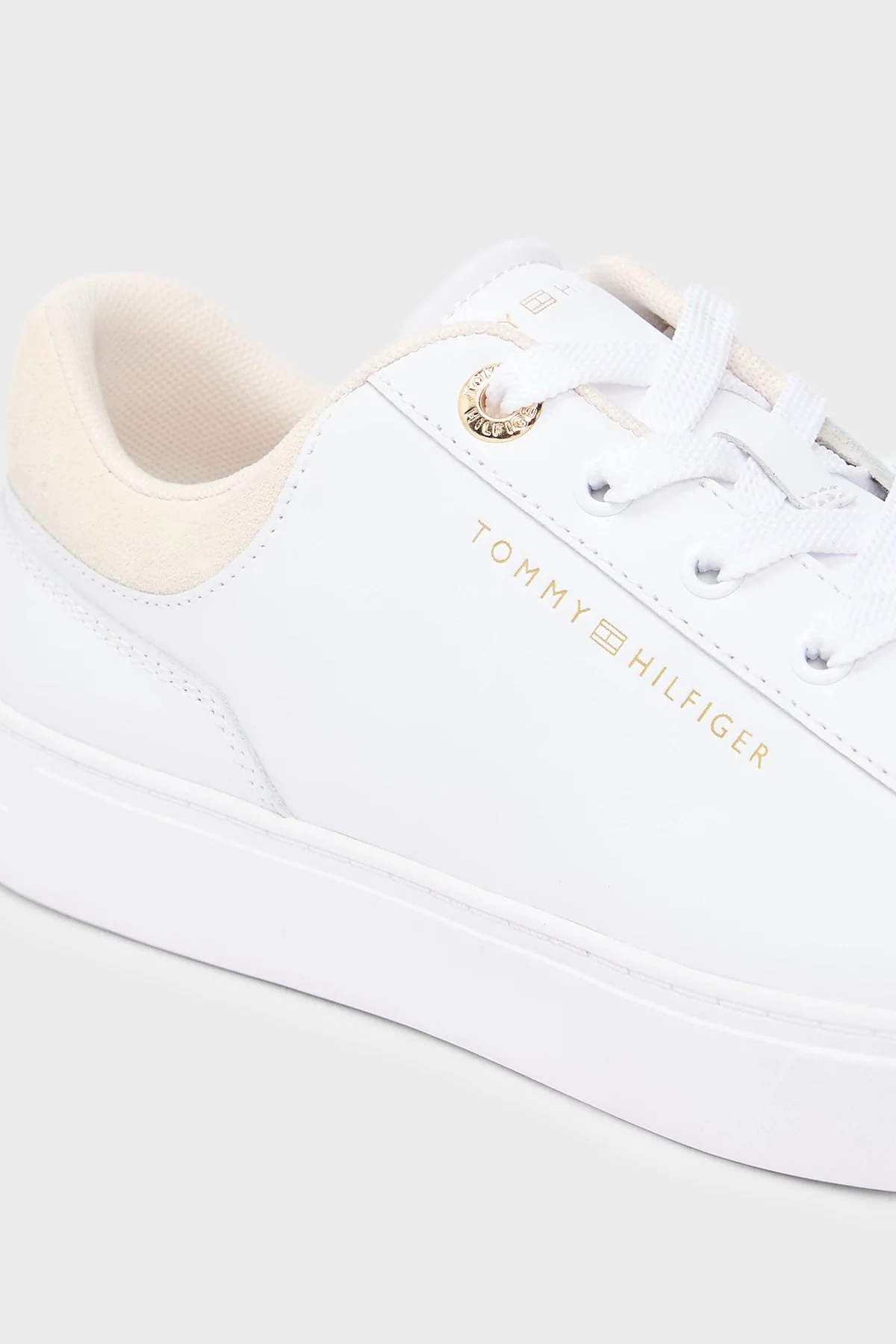 Tommy Hilfiger Hakiki Deri Logolu Sneaker Bayan Ayakkabı FW0FW09020 0K4 BEYAZ - 5