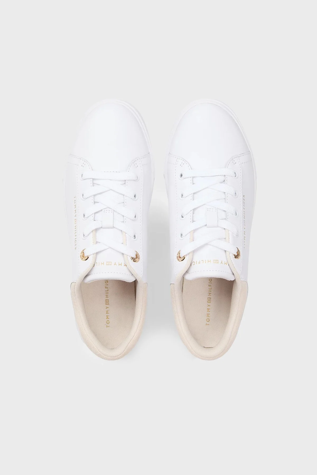 Tommy Hilfiger Hakiki Deri Logolu Sneaker Kadın Ayakkabı FW0FW09020 0K4 BEYAZ - 4