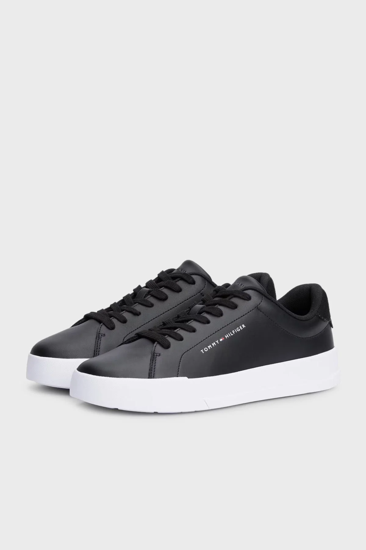 Tommy Hilfiger Hakiki Deri Logolu Sneaker Erkek Ayakkabı FM0FM04971 BDS SİYAH - 10