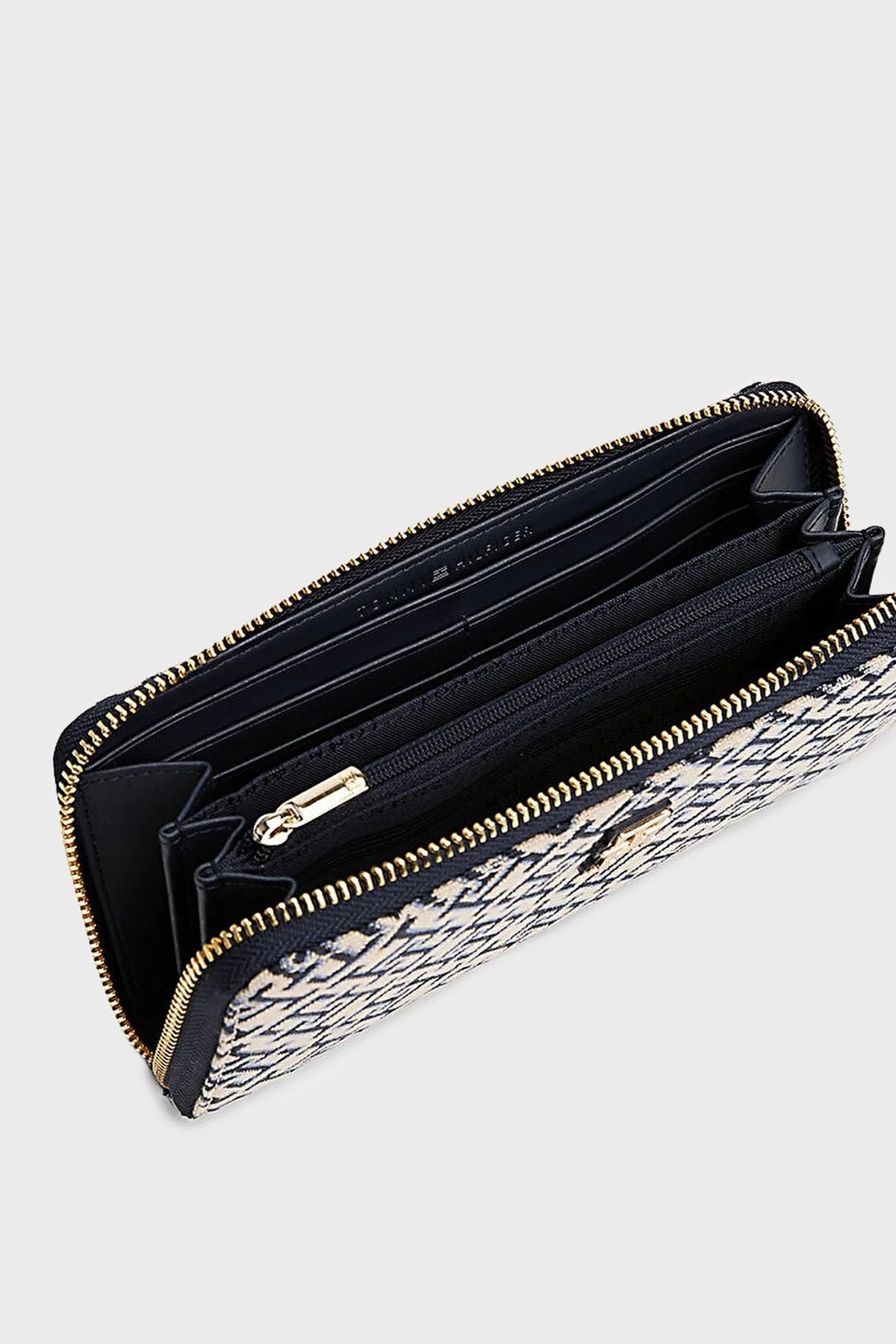 Tommy Hilfiger Jakarlı Fermuarlı Bayan Cüzdan AW0AW17478 DW6 LACİVERT - 3