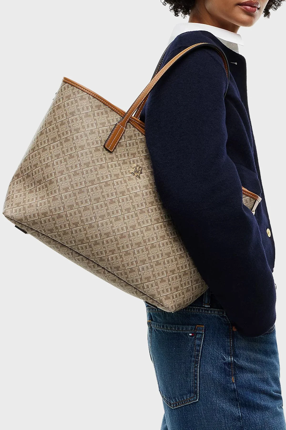 Tommy Hilfiger Kadın Çanta AW0AW17416 0I1 Koyu bej - 2
