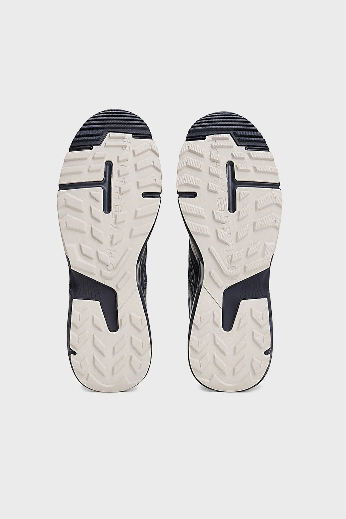 Tommy Hilfiger Kalın Tabanlı Sneaker Erkek Ayakkabı FM0FM05567 DW5 LACİVERT - 6