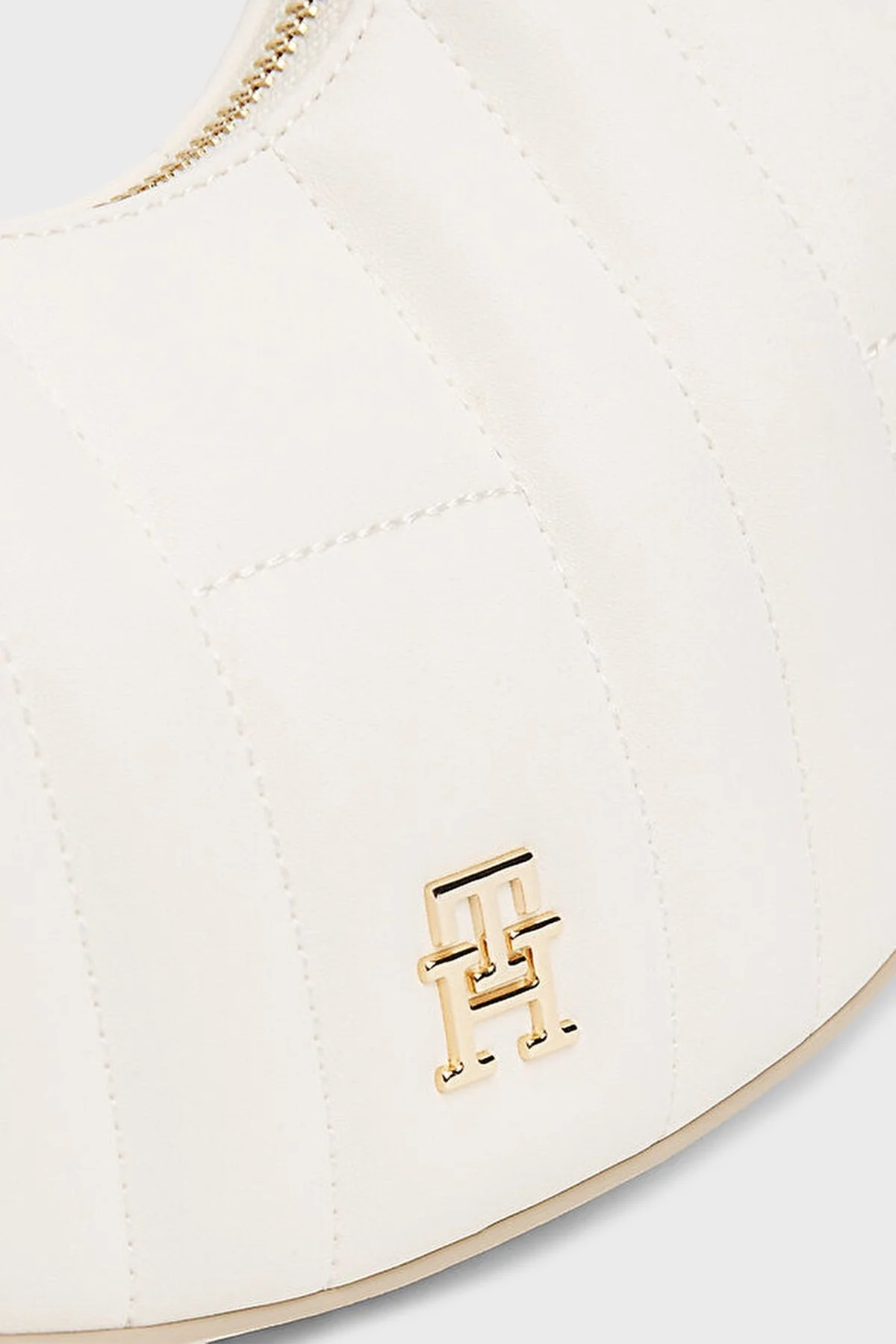 Tommy Hilfiger Kapitoneli Çıkarılabilir Askılı Bayan Çanta AW0AW17635 Z00 AÇIK BEJ - 5