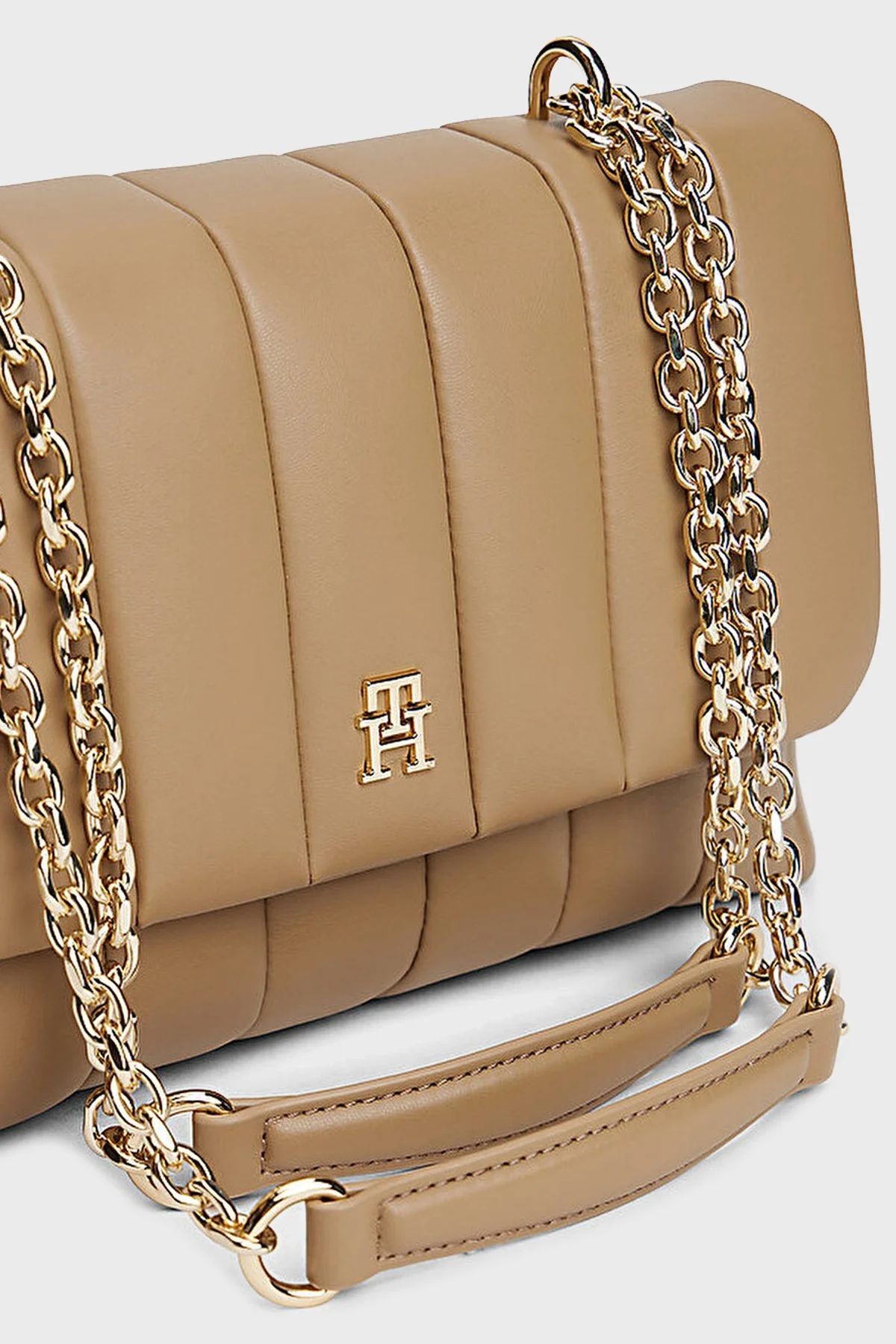 Tommy Hilfiger Kapitoneli Logolu Ayarlanabilir Zincir Askılı Bayan Çanta AW0AW17669 RBC KOYU HAKİ - 5