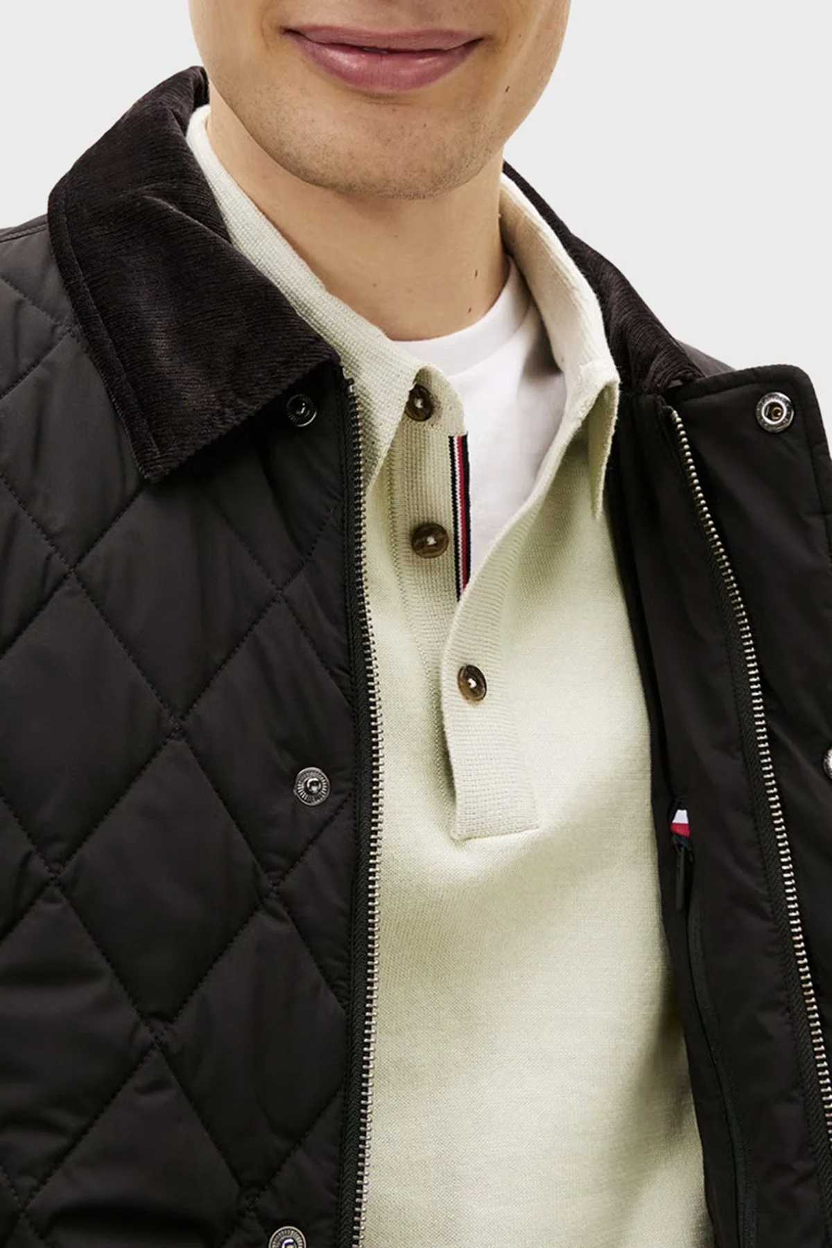 Tommy Hilfiger Kapitoneli Oversize Kadife Yaka Detaylı Erkek Mont MW0MW41768 BDS SİYAH - 4