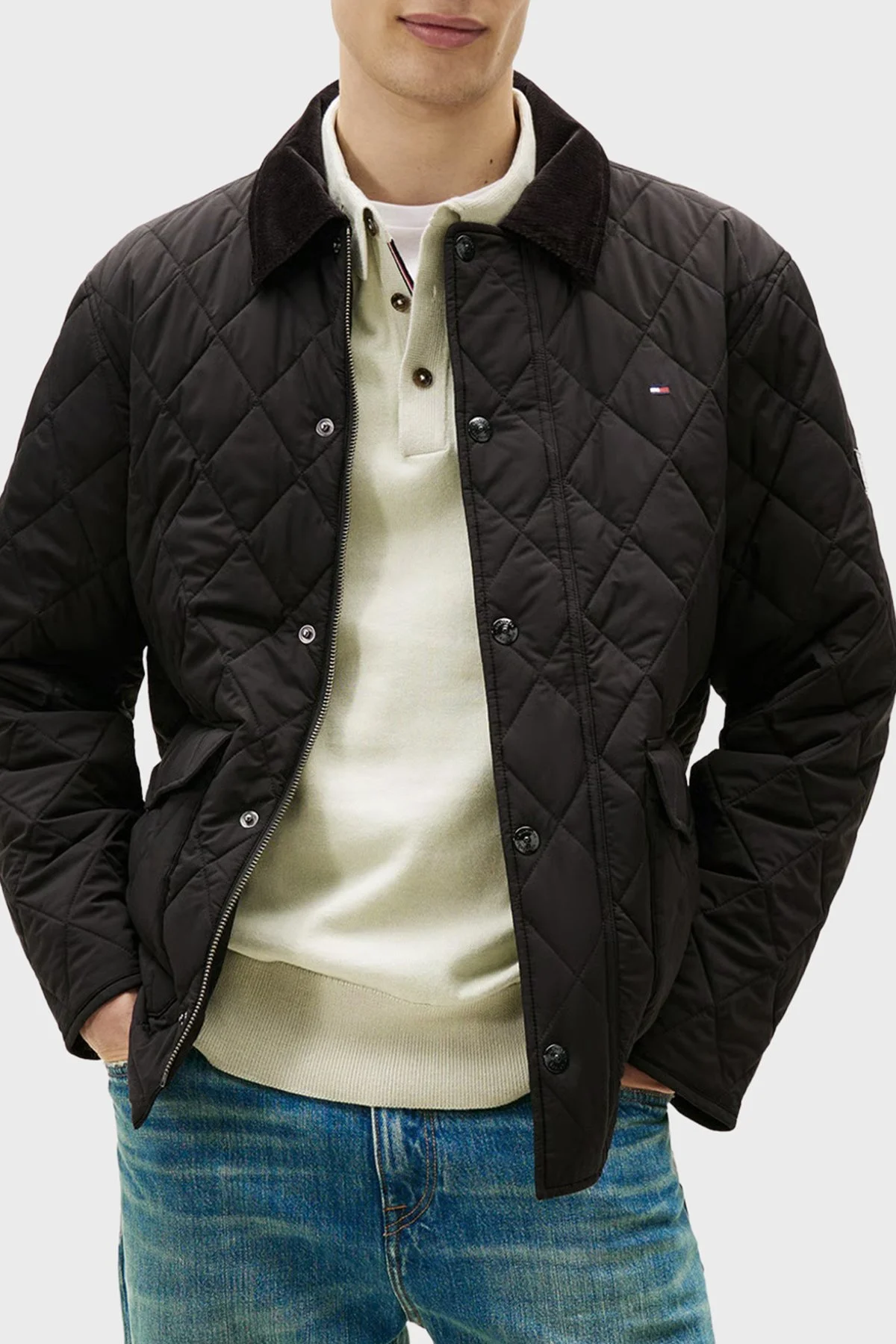 Tommy Hilfiger Kapitoneli Oversize Kadife Yaka Detaylı Erkek Mont MW0MW41768 BDS SİYAH - 1