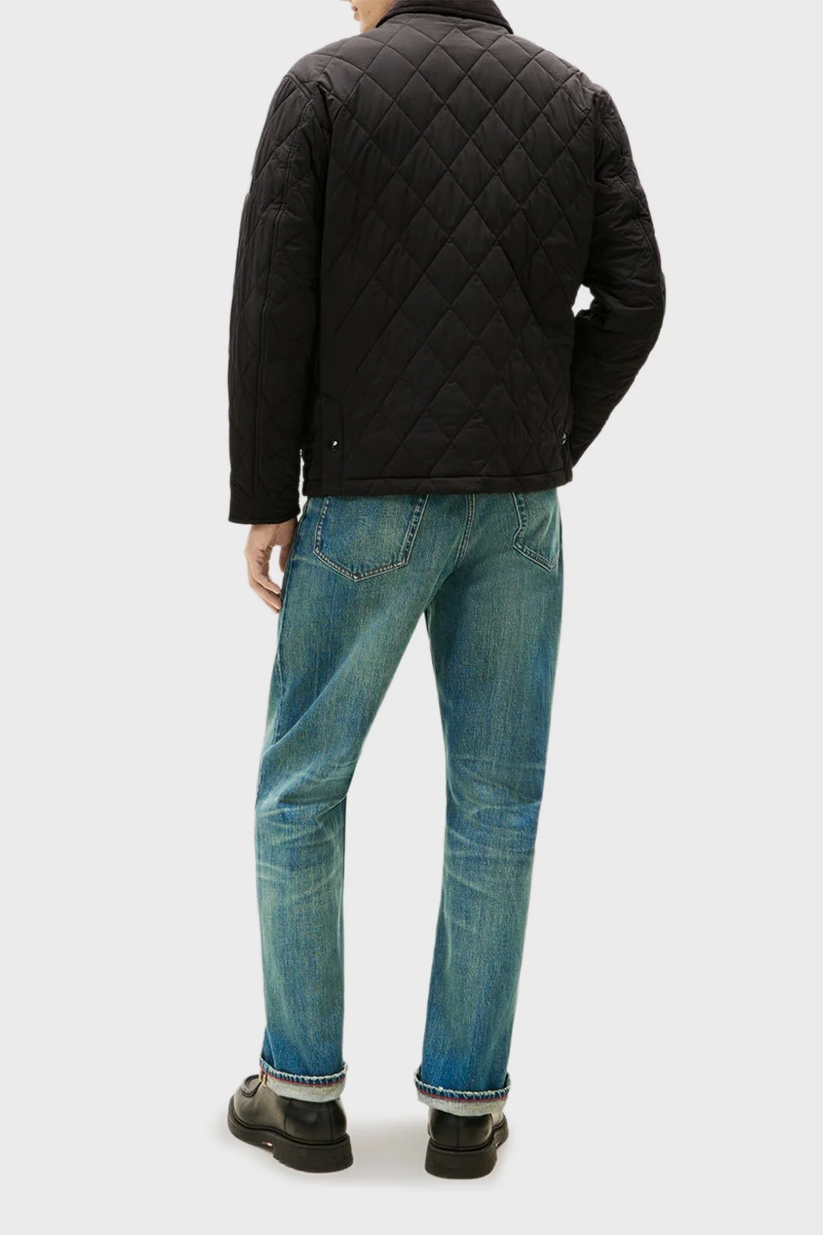 Tommy Hilfiger Kapitoneli Oversize Kadife Yaka Detaylı Erkek Mont MW0MW41768 BDS SİYAH - 3