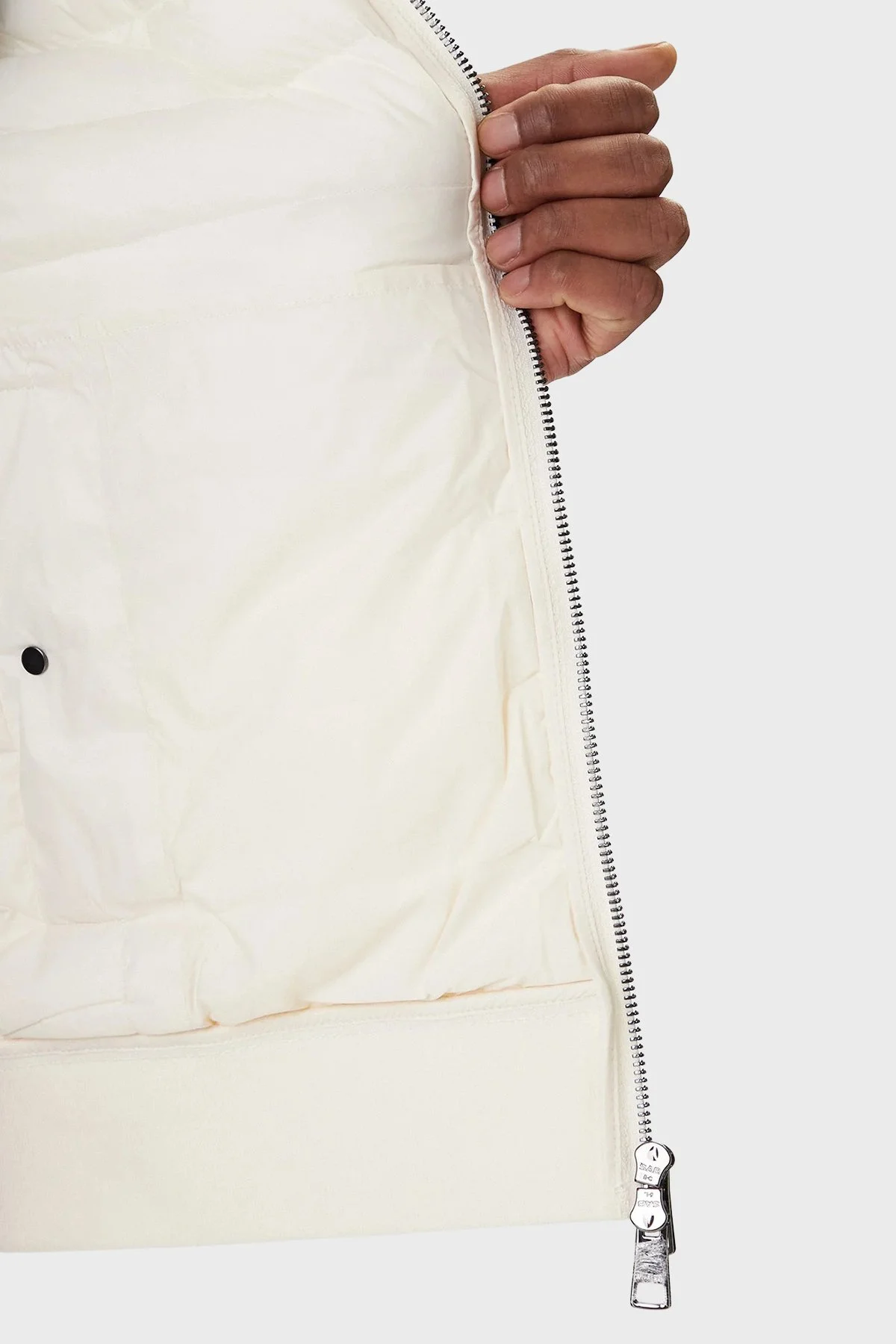 Tommy Hilfiger Kapitoneli Regular Fit Dik Yaka Şişme Erkek Yelek MW0MW41441 Z00 AÇIK BEJ - 5