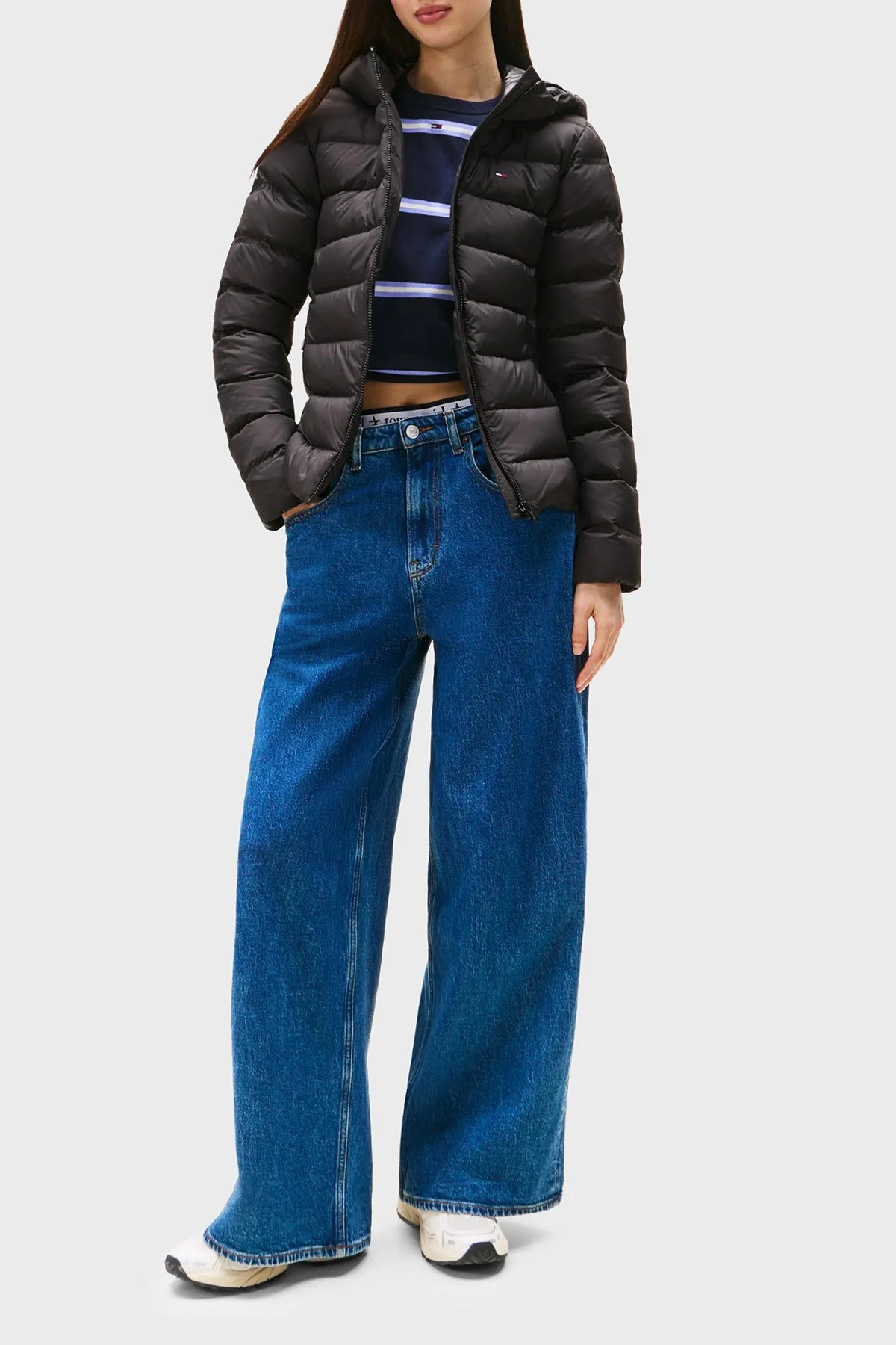 Tommy Hilfiger Kapitoneli Regular Fit Kapüşonlu Su İtici Bayan Mont DW0DW21617 BDS SİYAH - 2