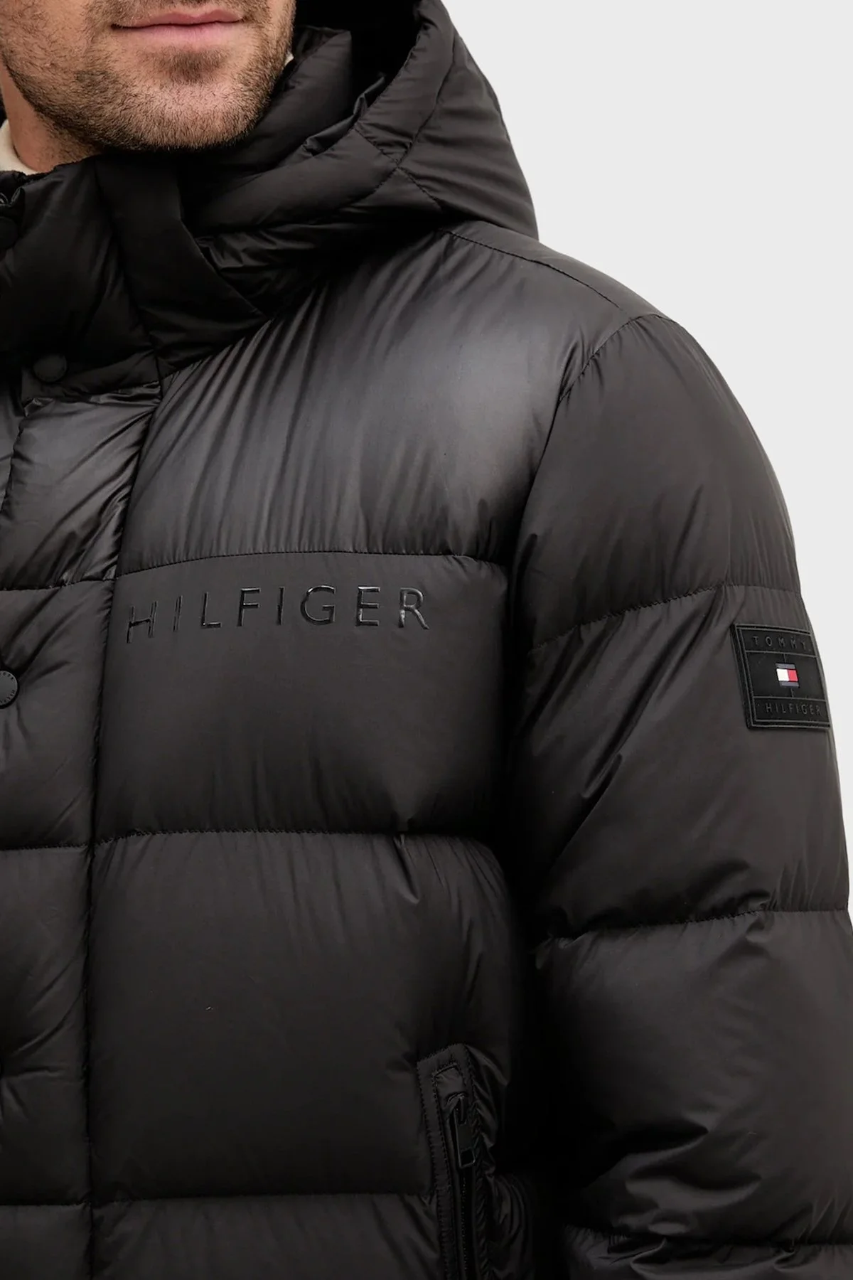 Tommy Hilfiger Kapitoneli Su İtici Regular Fit Şişme Erkek Mont MW0MW40613 BDS SİYAH - 5