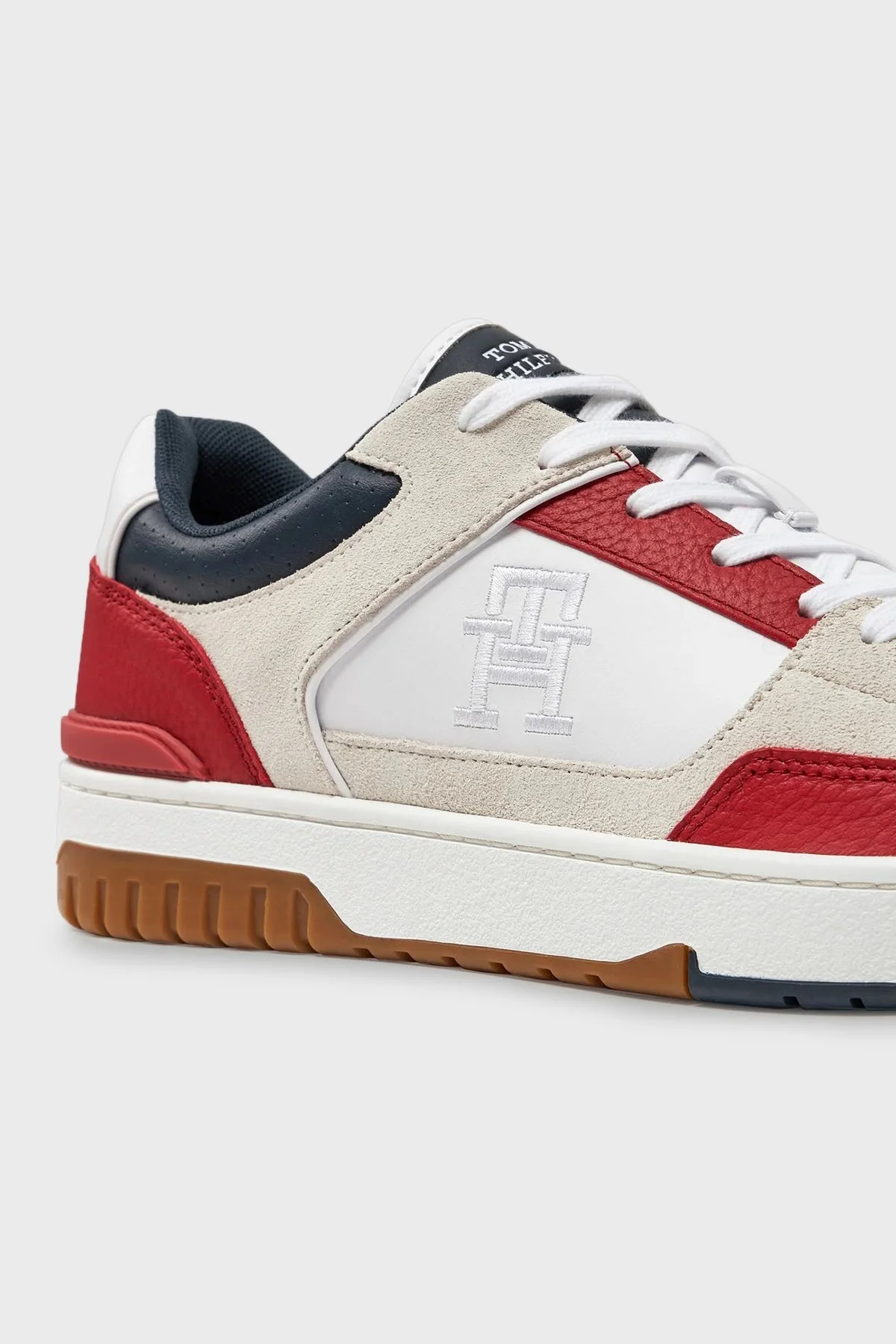 Tommy Hilfiger Kaydırmaz Taban Sneaker Erkek Ayakkabı FM0FM05117 XNN BEYAZ-KIRMIZI - 12