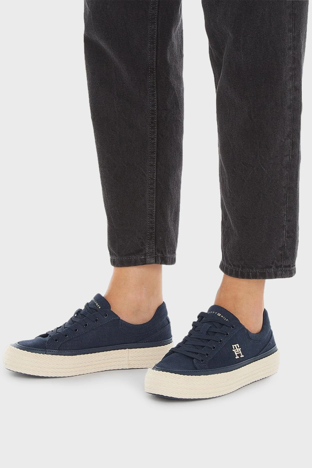 Tommy Hilfiger Keten Sneaker Bayan Ayakkabı FW0FW07673 DW6 LACİVERT - 2