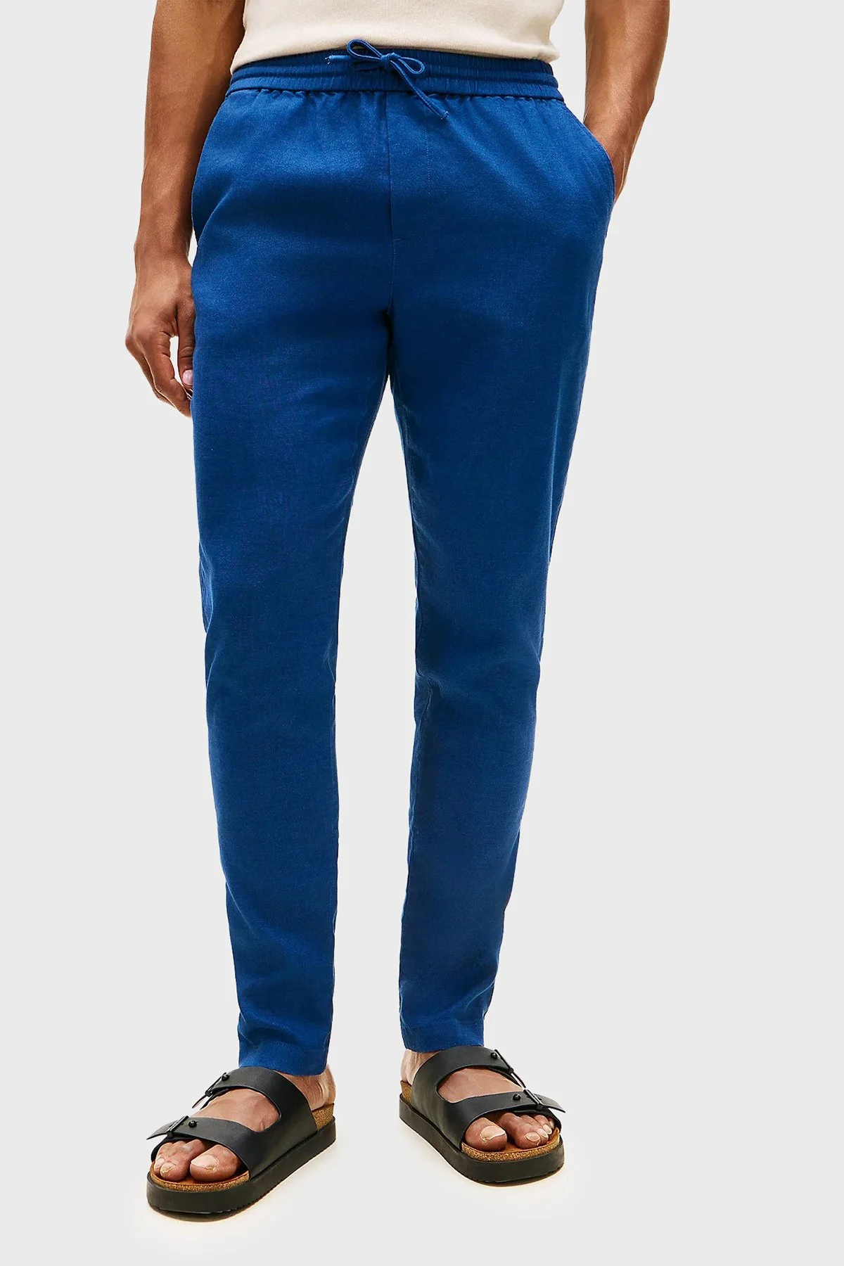 Tommy Hilfiger Keten Tapered Fit Daralan Paça Chino Erkek Pantolon MW0MW42336 C3I Mavi - 1