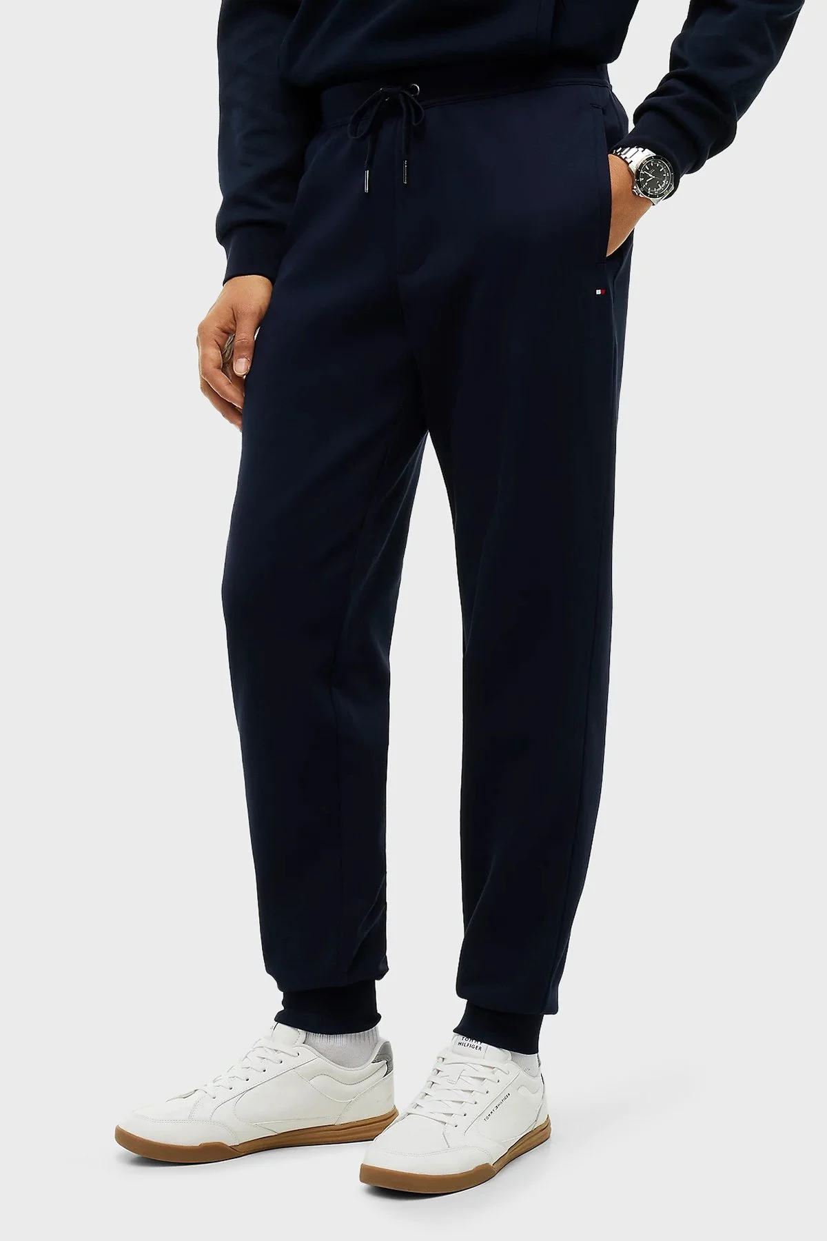 Tommy Hilfiger Logo Nakışlı Pamuklu Regular Fit Lastikli Erkek Eşofman Altı MW0MW44990 DW5 Lacivert - 1