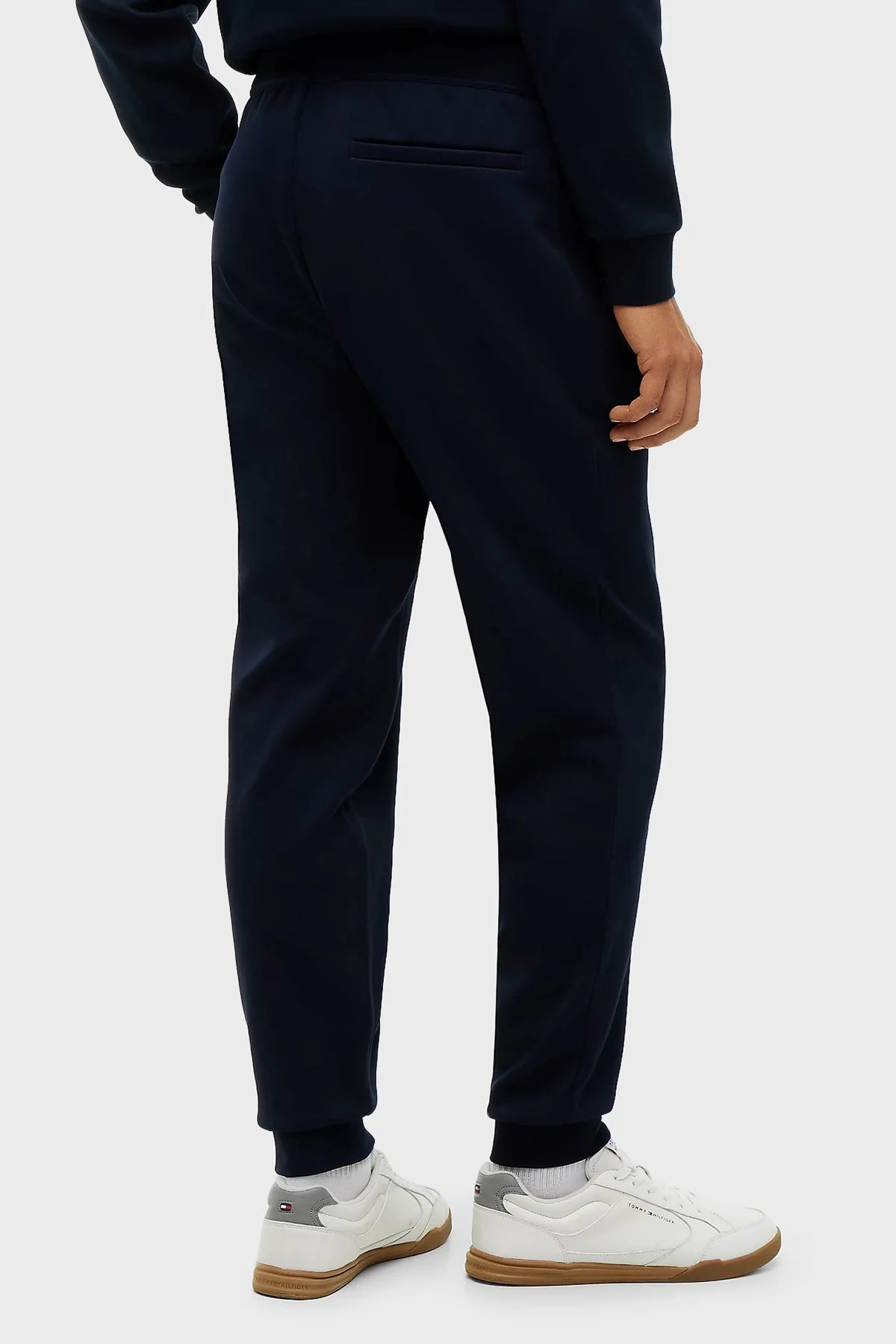 Tommy Hilfiger Logo Nakışlı Pamuklu Regular Fit Lastikli Erkek Eşofman Altı MW0MW44990 DW5 Lacivert - 3