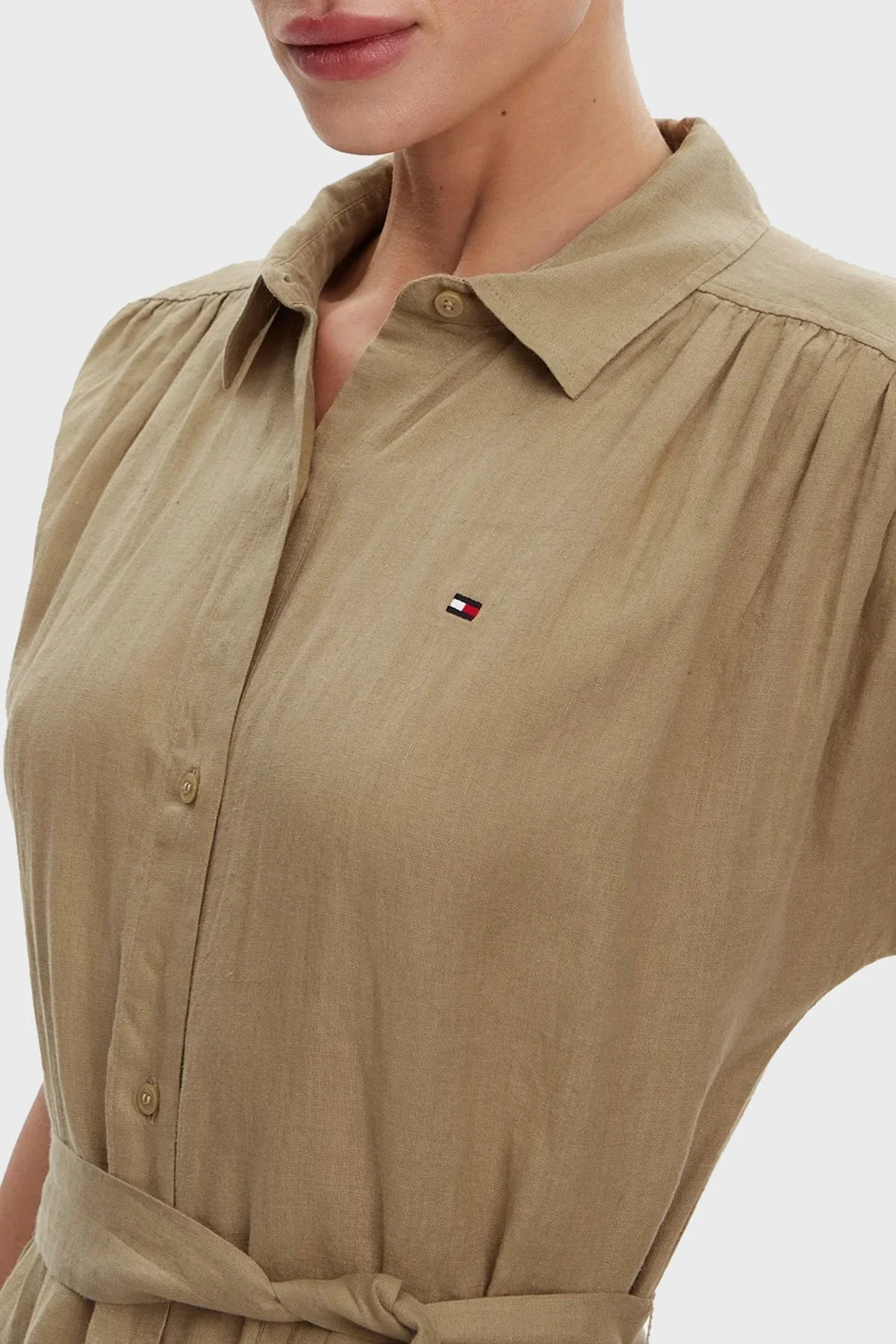 Tommy Hilfiger Logolu % 100 Keten Regular Fit Kemerli Bayan Gömlek Elbise WW0WW44653 AEH CAMEL - 9