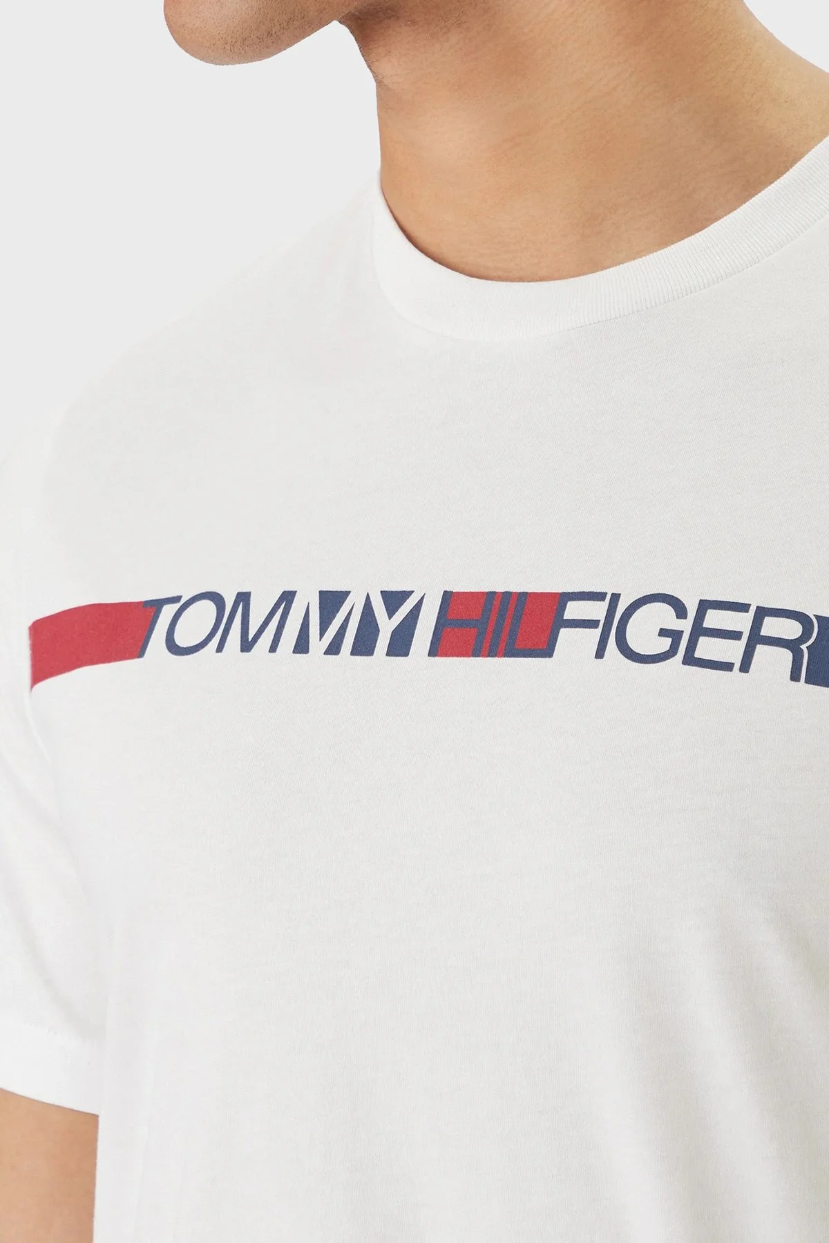 Tommy Hilfiger Logolu % 100 Pamuk Bisiklet Yaka Erkek T Shirt MW0MW42368 YBR BEYAZ - 4