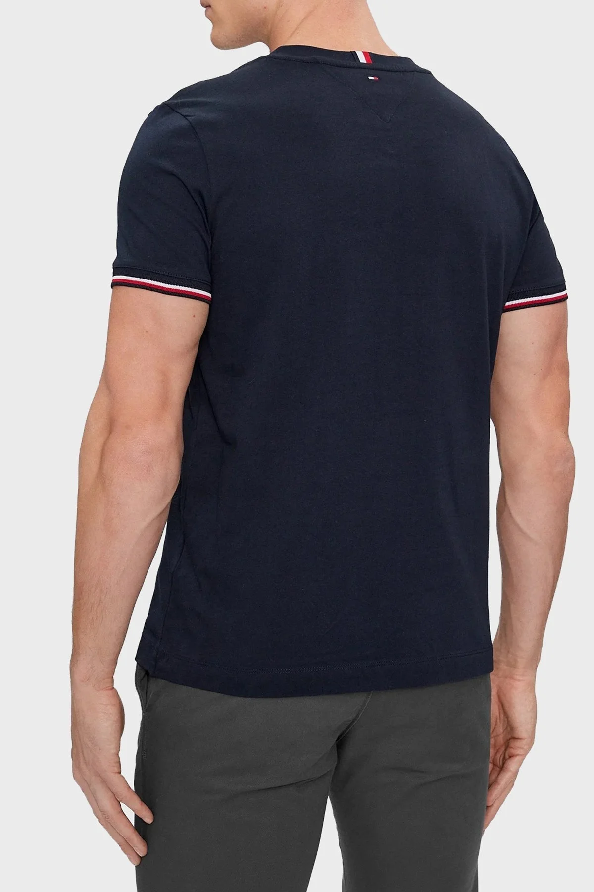 Tommy Hilfiger Logolu % 100 Pamuk Bisiklet Yaka Slim Fit Erkek T Shirt MW0MW32584 DW5 LACİVERT - 7
