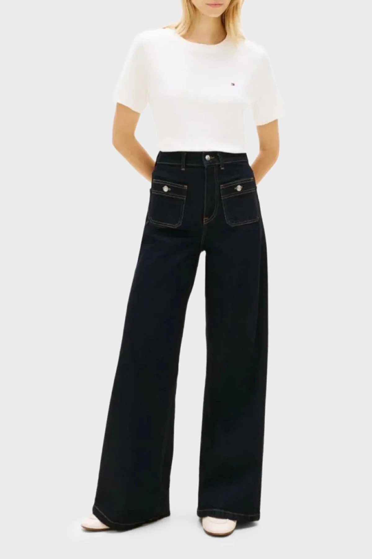 Tommy Hilfiger Logolu % 100 Pamuk Boxy Fit Bisiklet Yaka Bayan T Shirt WW0WW49646 YBL BEYAZ - 2