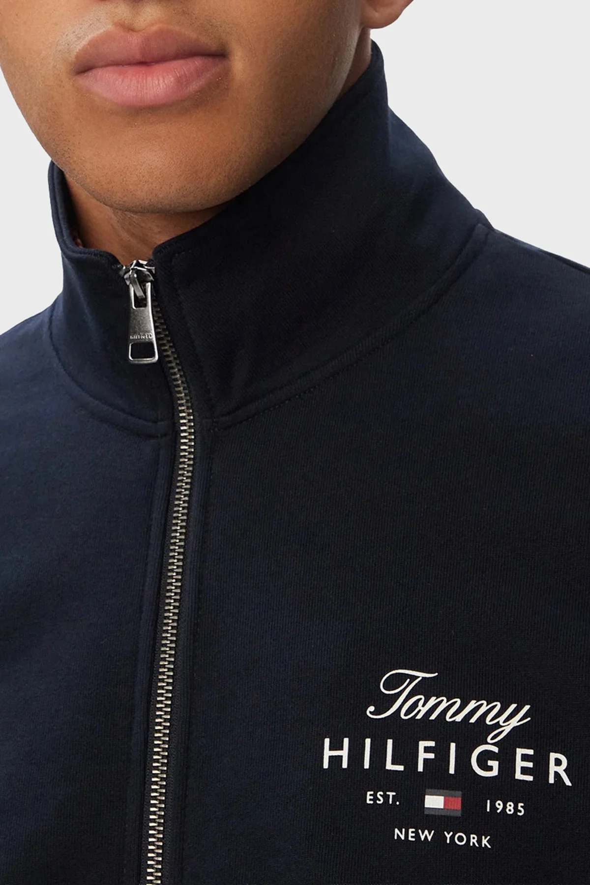 Tommy Hilfiger Logolu % 100 Pamuk Dik Yaka Fermuarlı Erkek Sweat MW0MW43219 DW5 Lacivert - 4