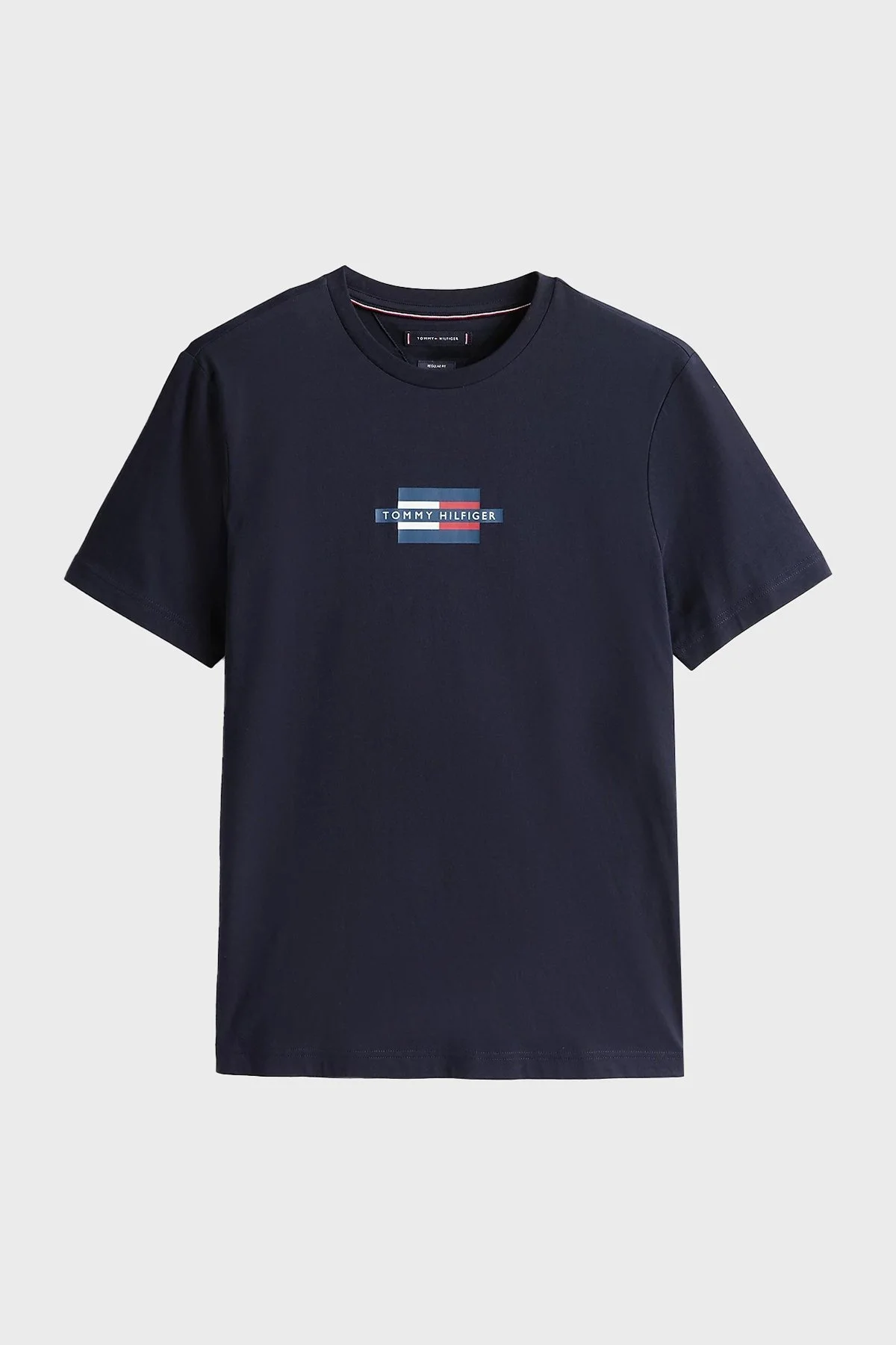 Tommy Hilfiger Logolu % 100 Pamuk Regular Fit Bisiklet Yaka Erkek T Shirt MW0MW38636 DW5 LACİVERT - 10