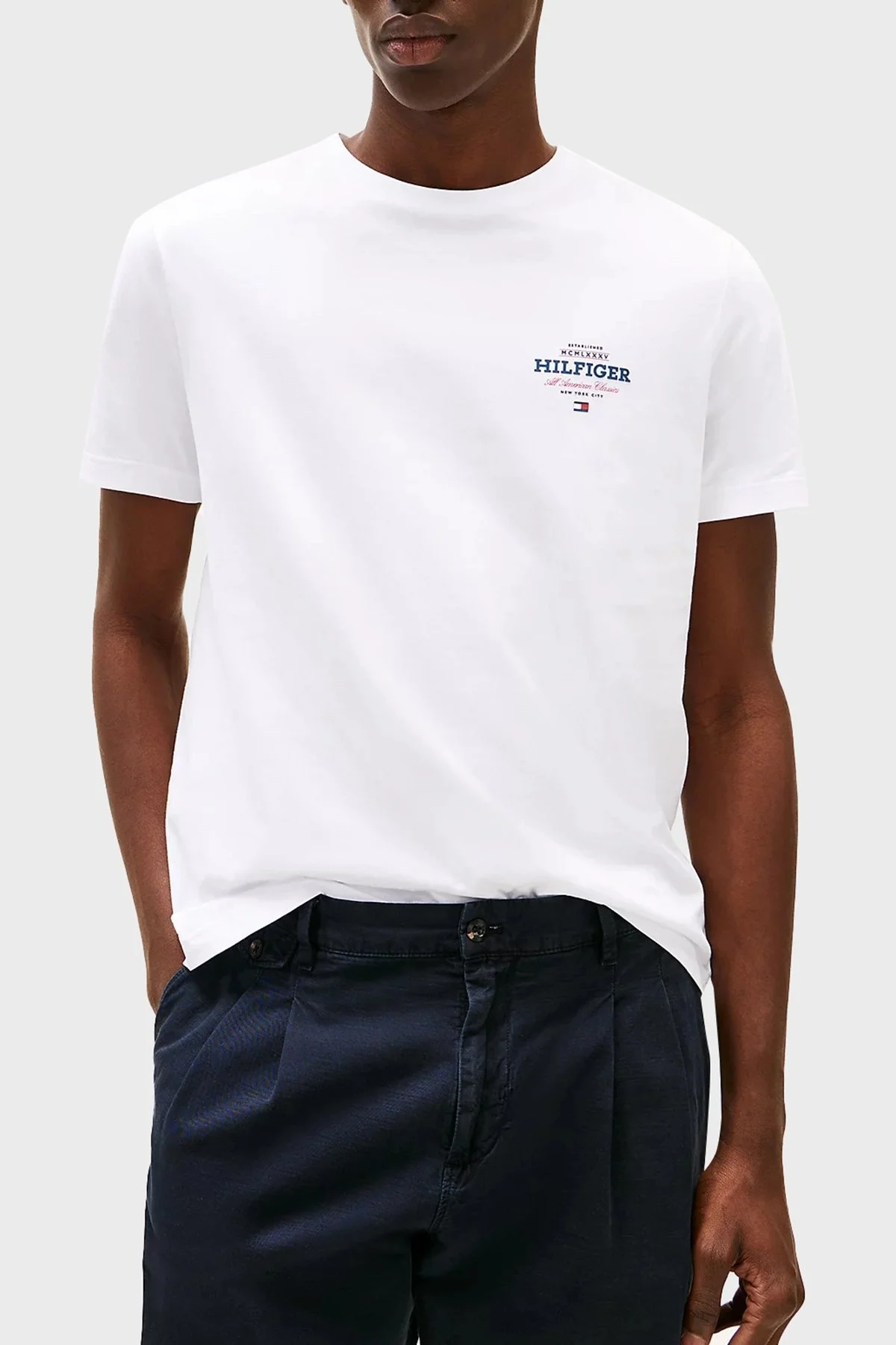 Tommy Hilfiger Logolu % 100 Pamuk Regular Fit Bisiklet Yaka Erkek T Shirt MW0MW38644 YBR BEYAZ - 1