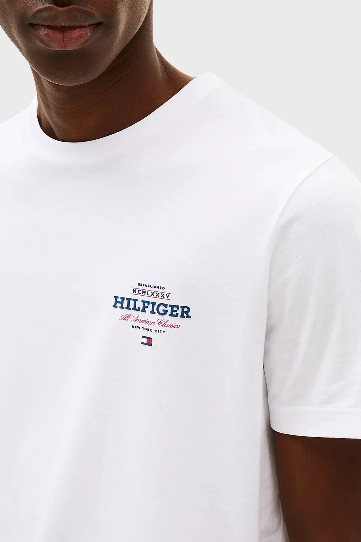 Tommy Hilfiger Logolu % 100 Pamuk Regular Fit Bisiklet Yaka Erkek T Shirt MW0MW38644 YBR BEYAZ - 4