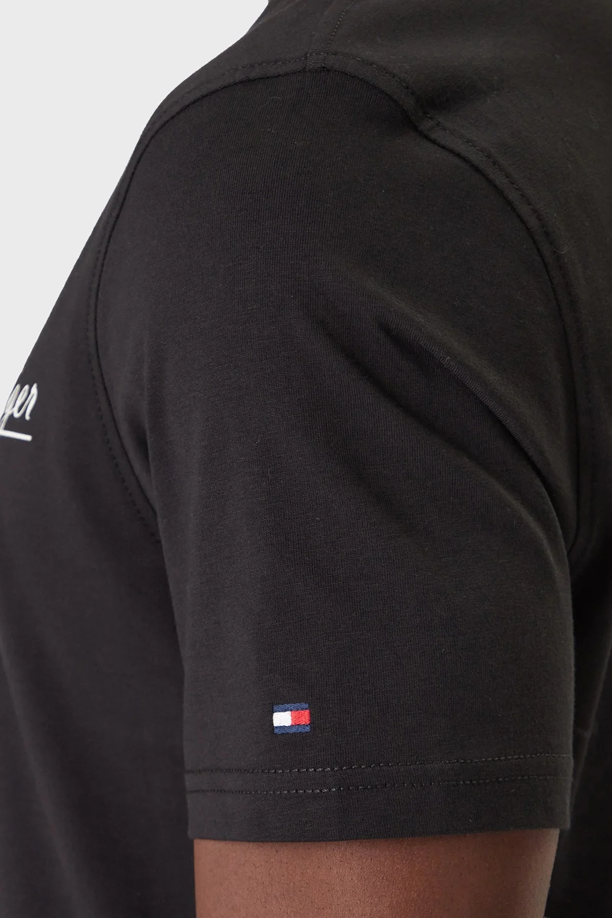 Tommy Hilfiger Logolu % 100 Pamuk Regular Fit Bisiklet Yaka Erkek T Shirt MW0MW41471 BDS SİYAH - 5