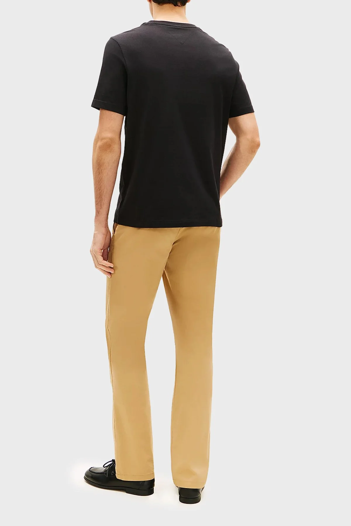 Tommy Hilfiger Logolu % 100 Pamuk Regular Fit Bisiklet Yaka Erkek T Shirt MW0MW42365 BDS SİYAH - 3