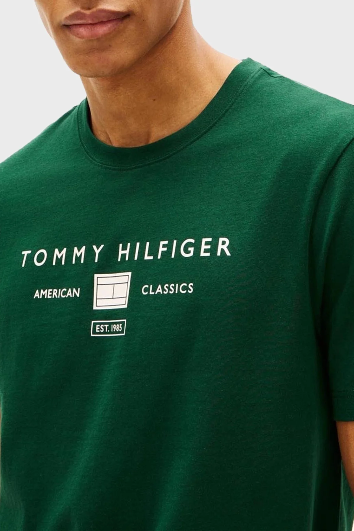 Tommy Hilfiger Logolu % 100 Pamuk Regular Fit Bisiklet Yaka Erkek T Shirt MW0MW42365 MBN YEŞİL - 4