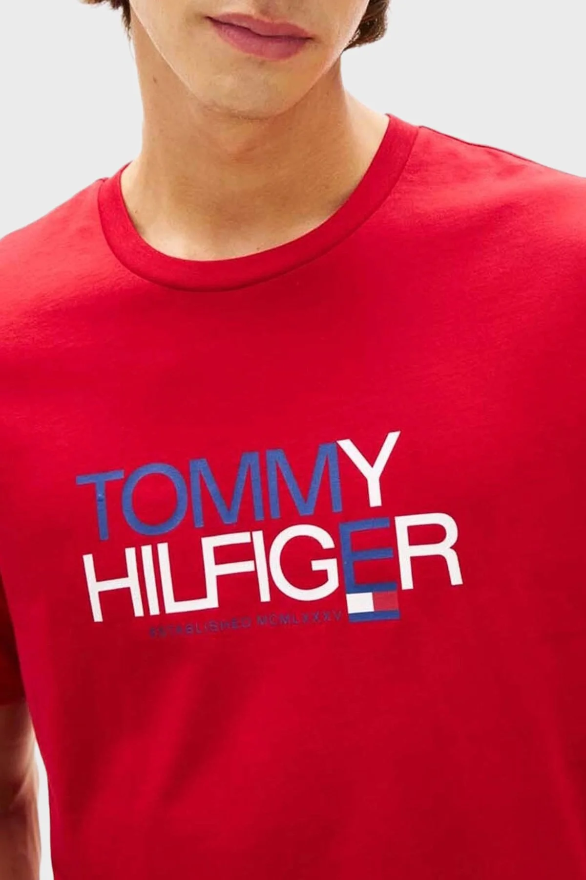 Tommy Hilfiger Logolu % 100 Pamuk Regular Fit Bisiklet Yaka Erkek T Shirt MW0MW42369 XLD KIRMIZI - 4