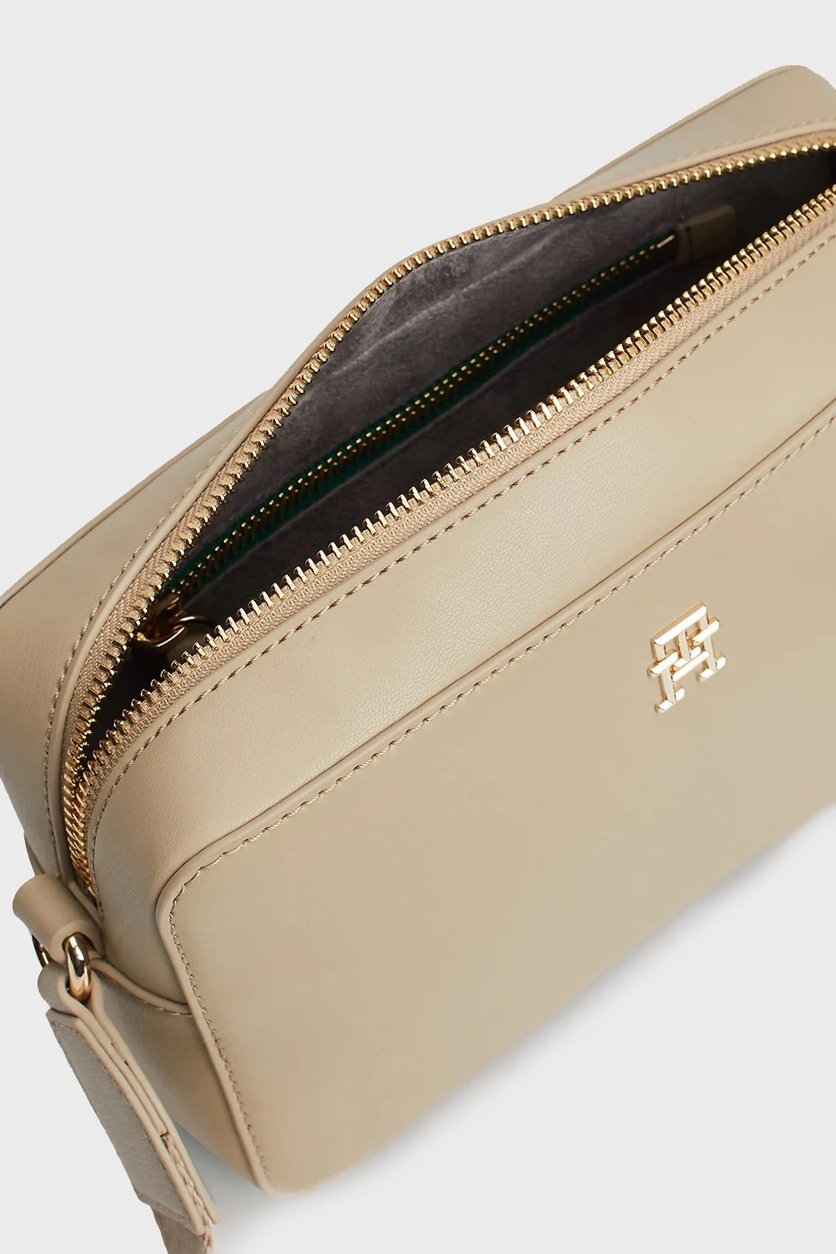 Tommy Hilfiger Logolu Ayarlanabilir Askılı Bayan Çanta AW0AW16439 AEG BEJ - 4