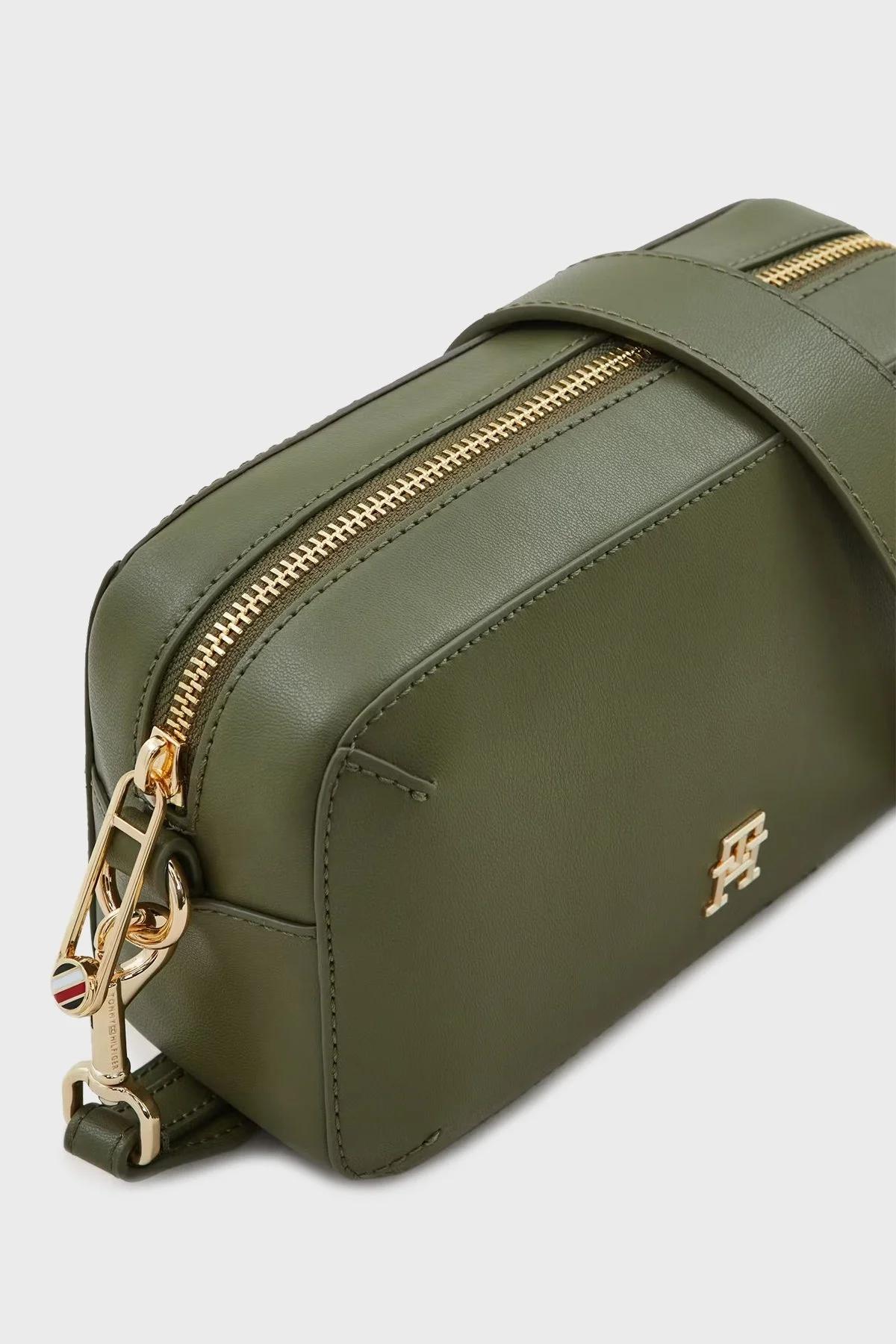 Tommy Hilfiger Logolu Ayarlanabilir Askılı Bayan Çanta AW0AW16689 MSH YEŞİL - 3