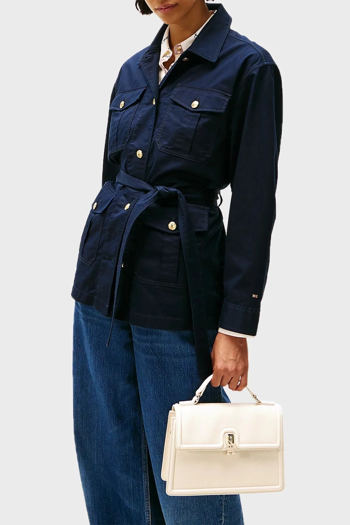 Tommy Hilfiger Logolu Ayarlanabilir Askılı Bayan Çanta AW0AW17176 AA8 BEJ - 2