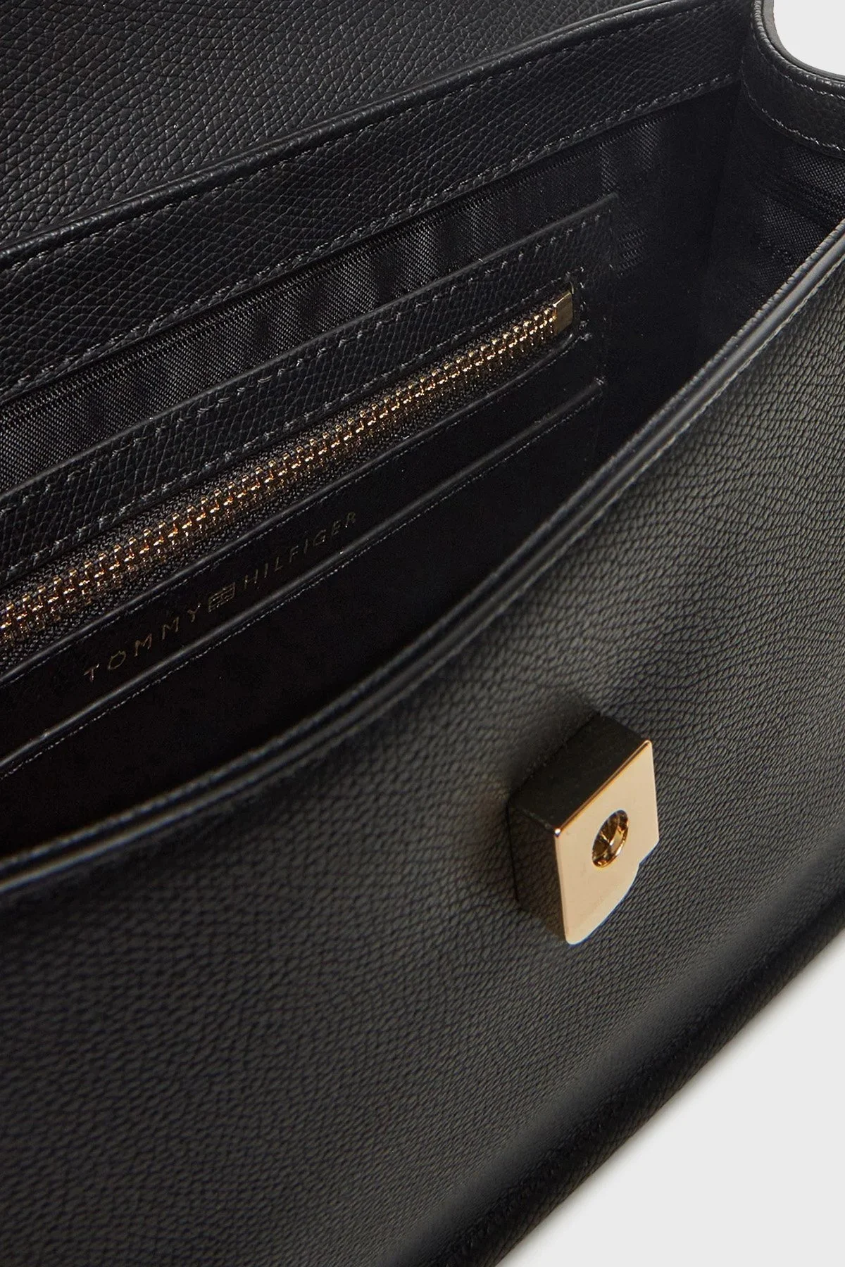 Tommy Hilfiger Logolu Ayarlanabilir Askılı Bayan Çanta AW0AW17176 BDS SİYAH - 4
