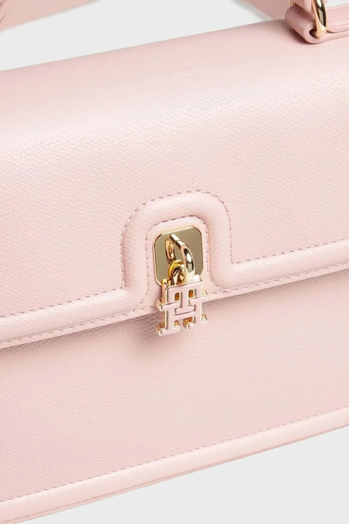 Tommy Hilfiger Logolu Ayarlanabilir Askılı Bayan Çanta AW0AW17176 TQN AÇIK PEMBE - 10