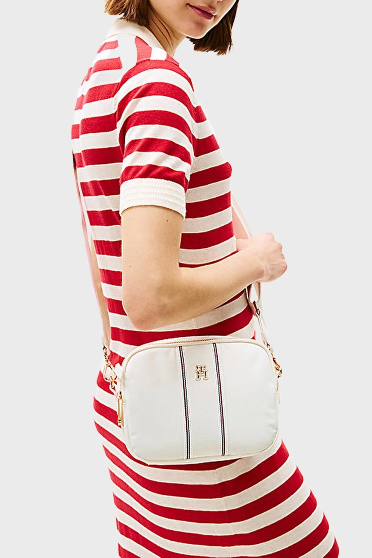 Tommy Hilfiger Logolu Ayarlanabilir Askılı Bayan Çanta AW0AW17230 YBL BEYAZ - 2