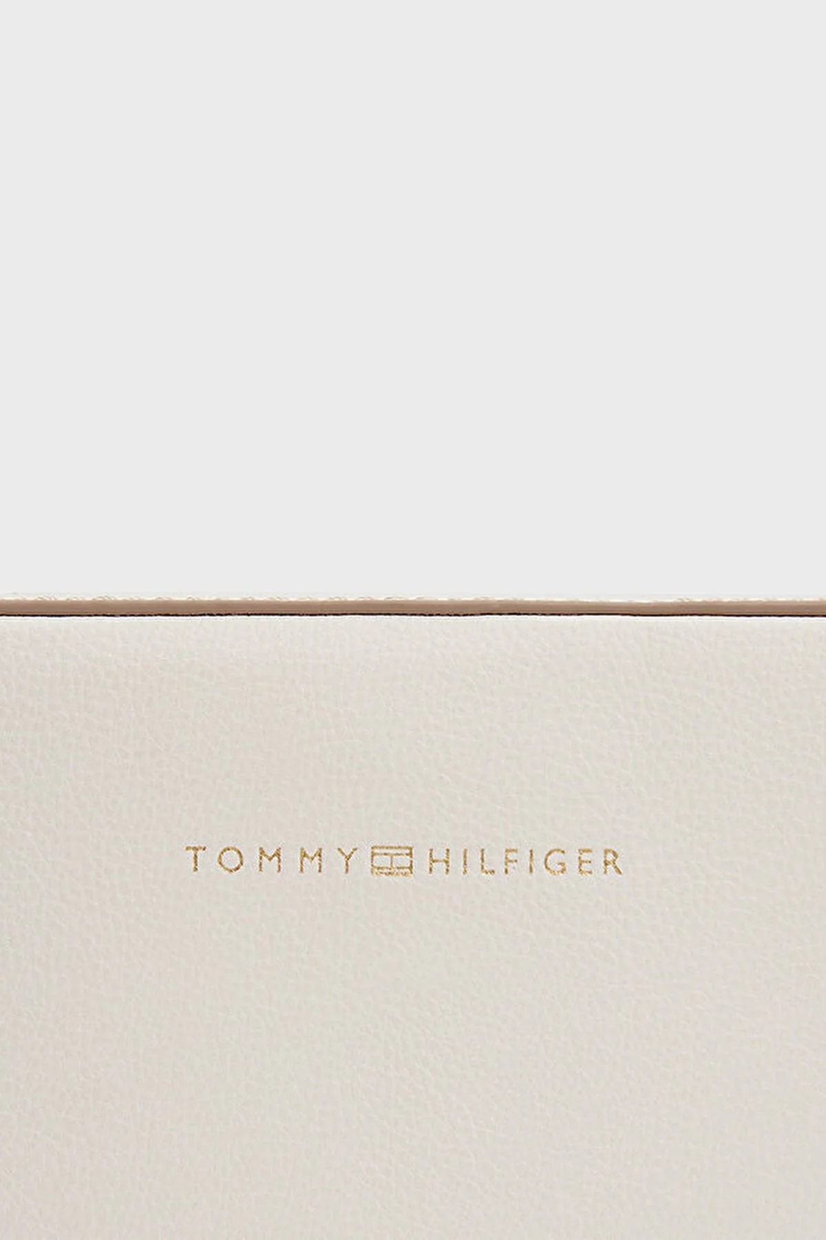 Tommy Hilfiger Logolu Ayarlanabilir Askılı Bayan Çanta AW0AW17450 Z00 AÇIK BEJ - 5