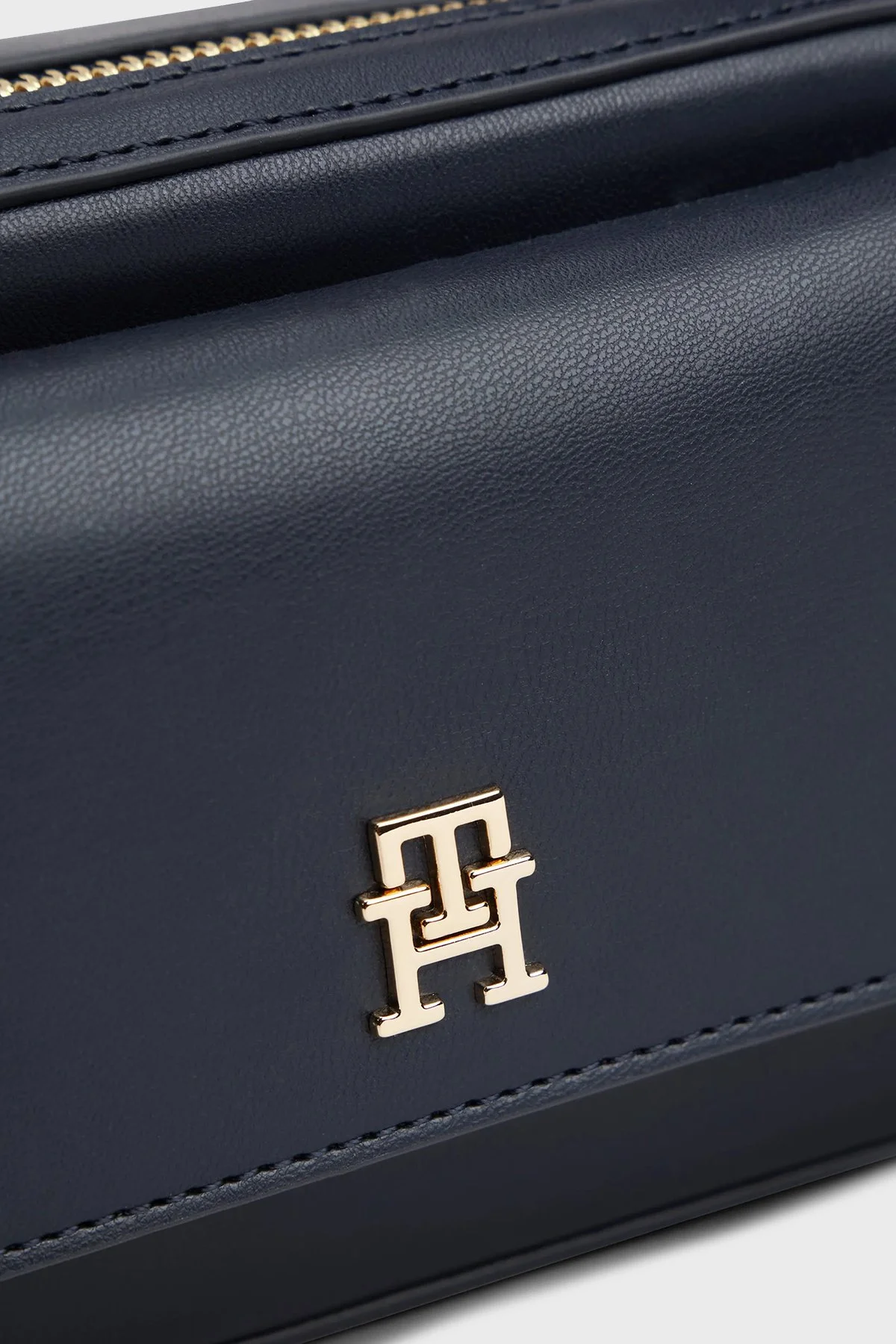 Tommy Hilfiger Logolu Ayarlanabilir Askılı Bayan Çanta AW0AW17680 DW6 LACİVERT - 4