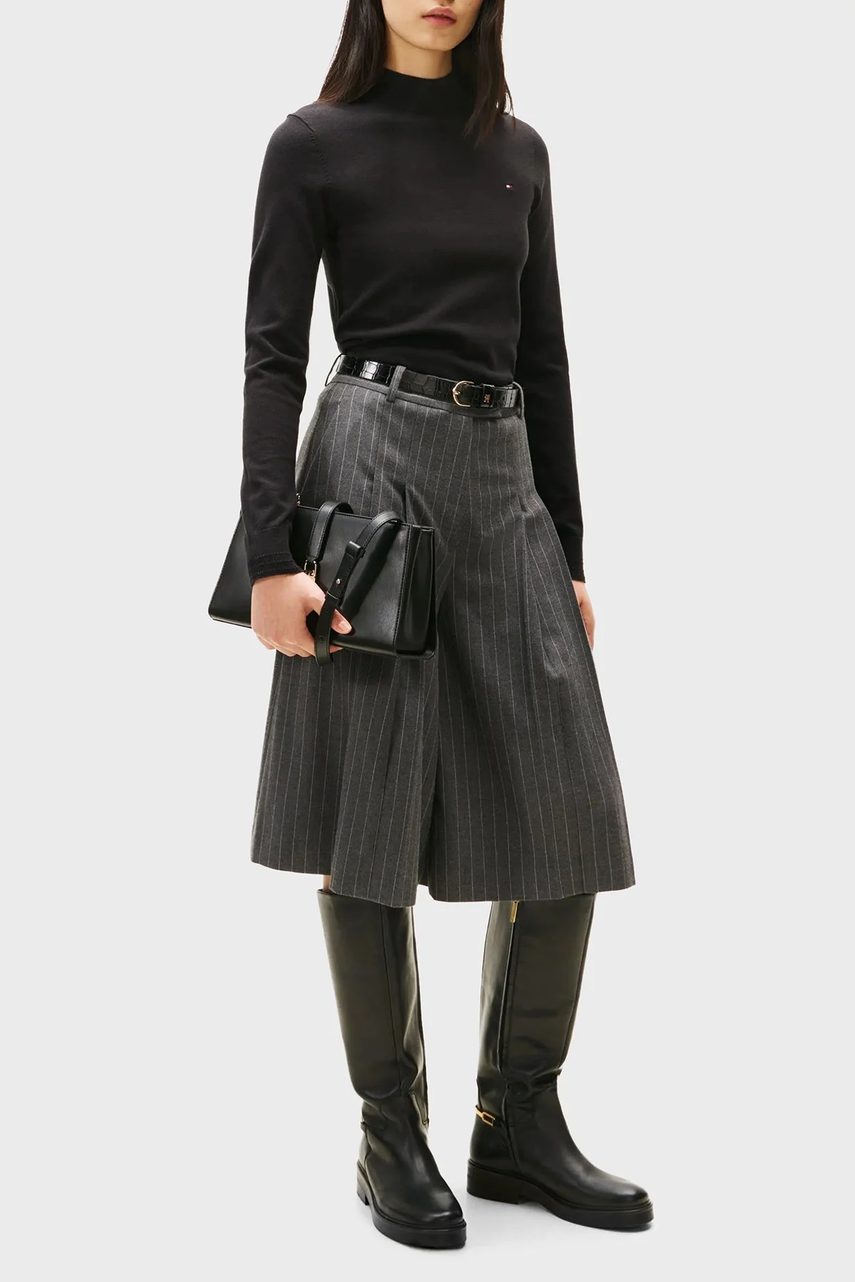 Tommy Hilfiger Logolu Ayarlanabilir Askılı Bayan Çanta AW0AW17718 BDS SİYAH - 2