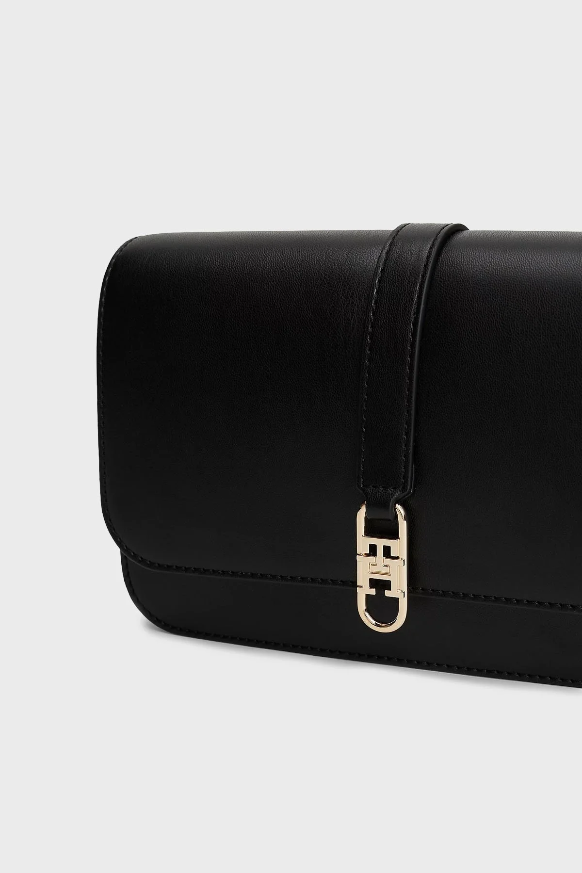 Tommy Hilfiger Logolu Ayarlanabilir Askılı Bayan Çanta AW0AW17723 BDS SİYAH - 4