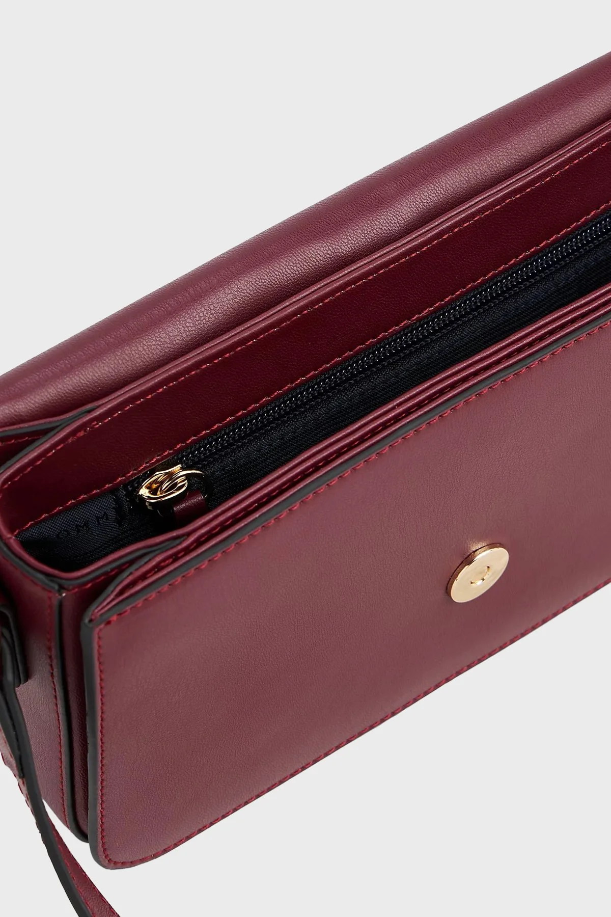 Tommy Hilfiger Logolu Ayarlanabilir Askılı Bayan Çanta AW0AW17723 VLP BORDO - 4