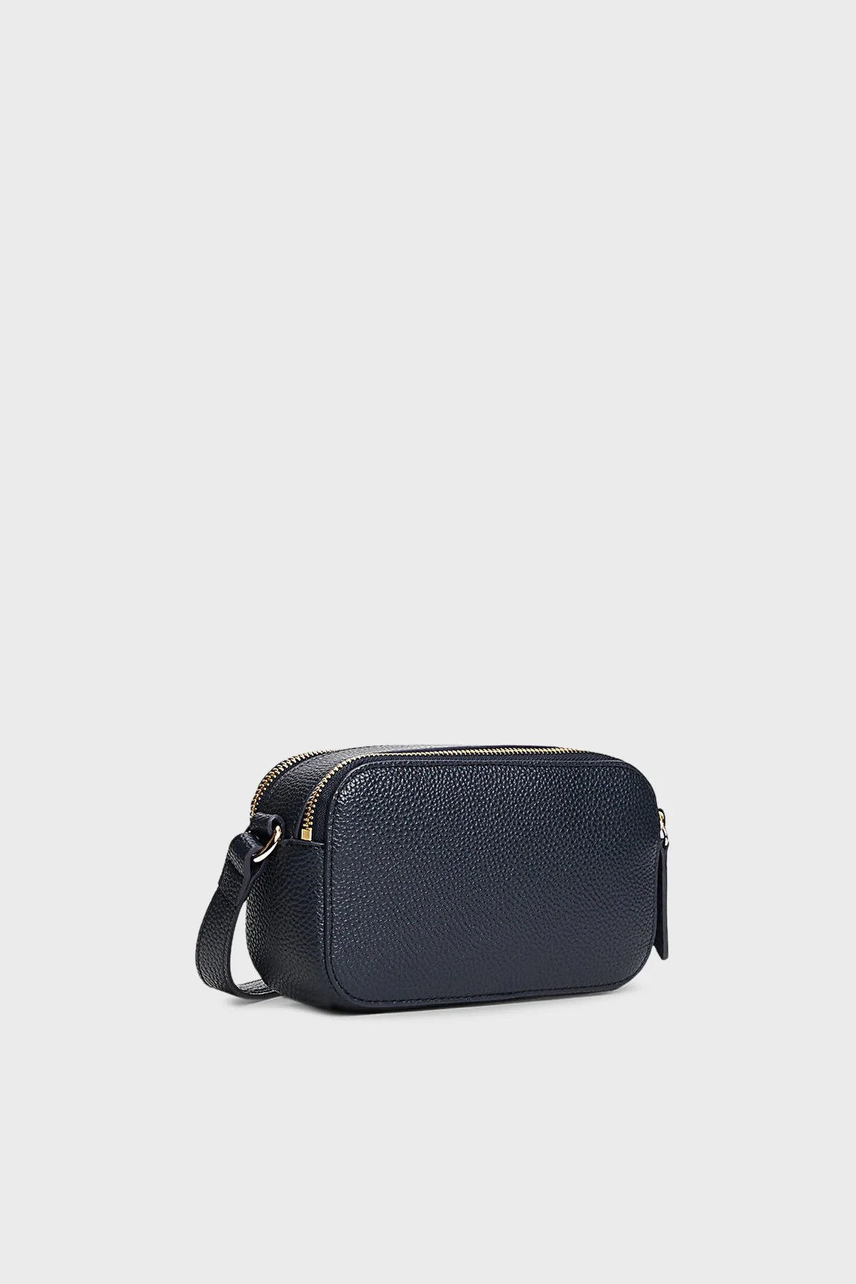 Tommy Hilfiger Logolu Ayarlanabilir Askılı Kadın Çanta AW0AW18153 DW6 LACİVERT - 5