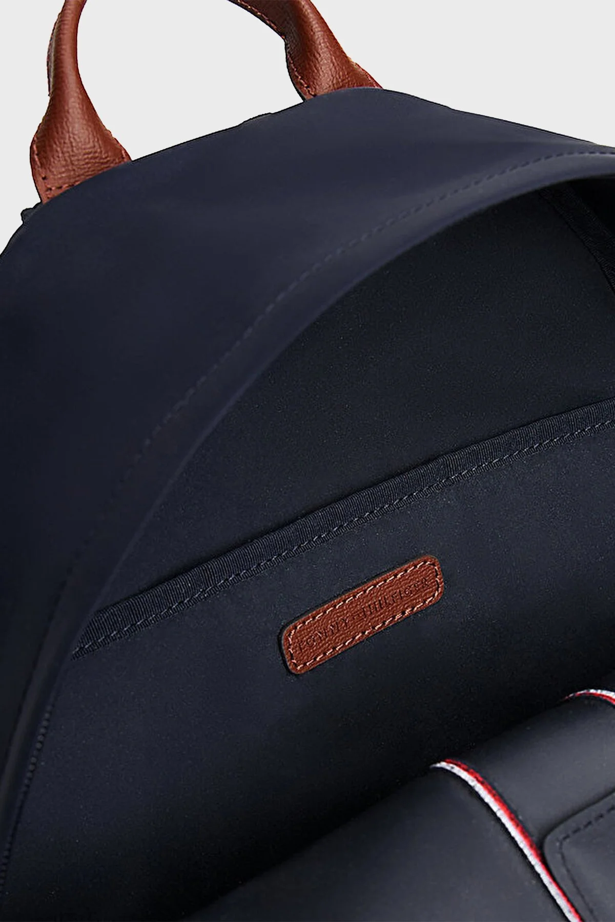 Tommy Hilfiger Logolu Ayarlanabilir Askılı Bayan Sırt Çantası AW0AW17651 0GY LACİVERT - 5