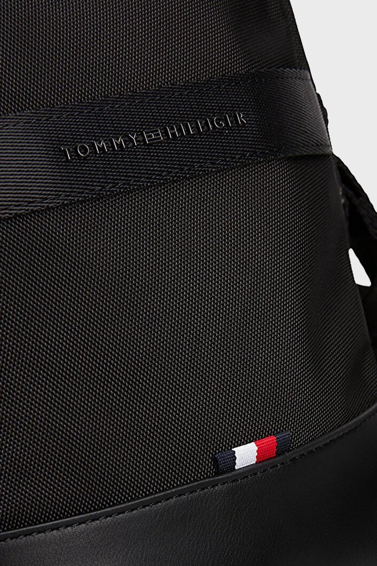 Tommy Hilfiger Logolu Ayarlanabilir Askılı Erkek Çanta AM0AM13472 BDS SİYAH - 4