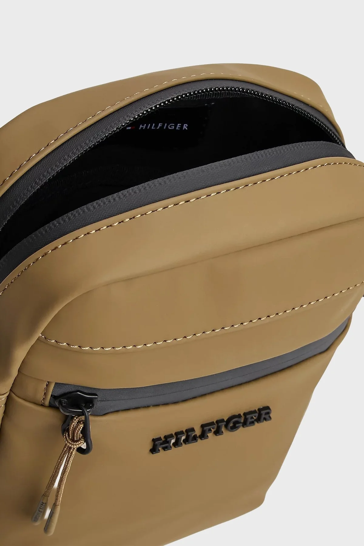 Tommy Hilfiger Logolu Ayarlanabilir Askılı Erkek Çanta AM0AM13498 GX2 KAHVE - 5