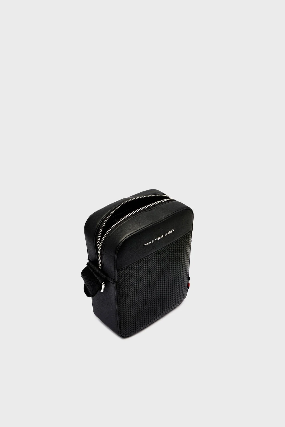 Tommy Hilfiger Logolu Ayarlanabilir Askılı Erkek Çanta AM0AM13661 BDS SİYAH - 4