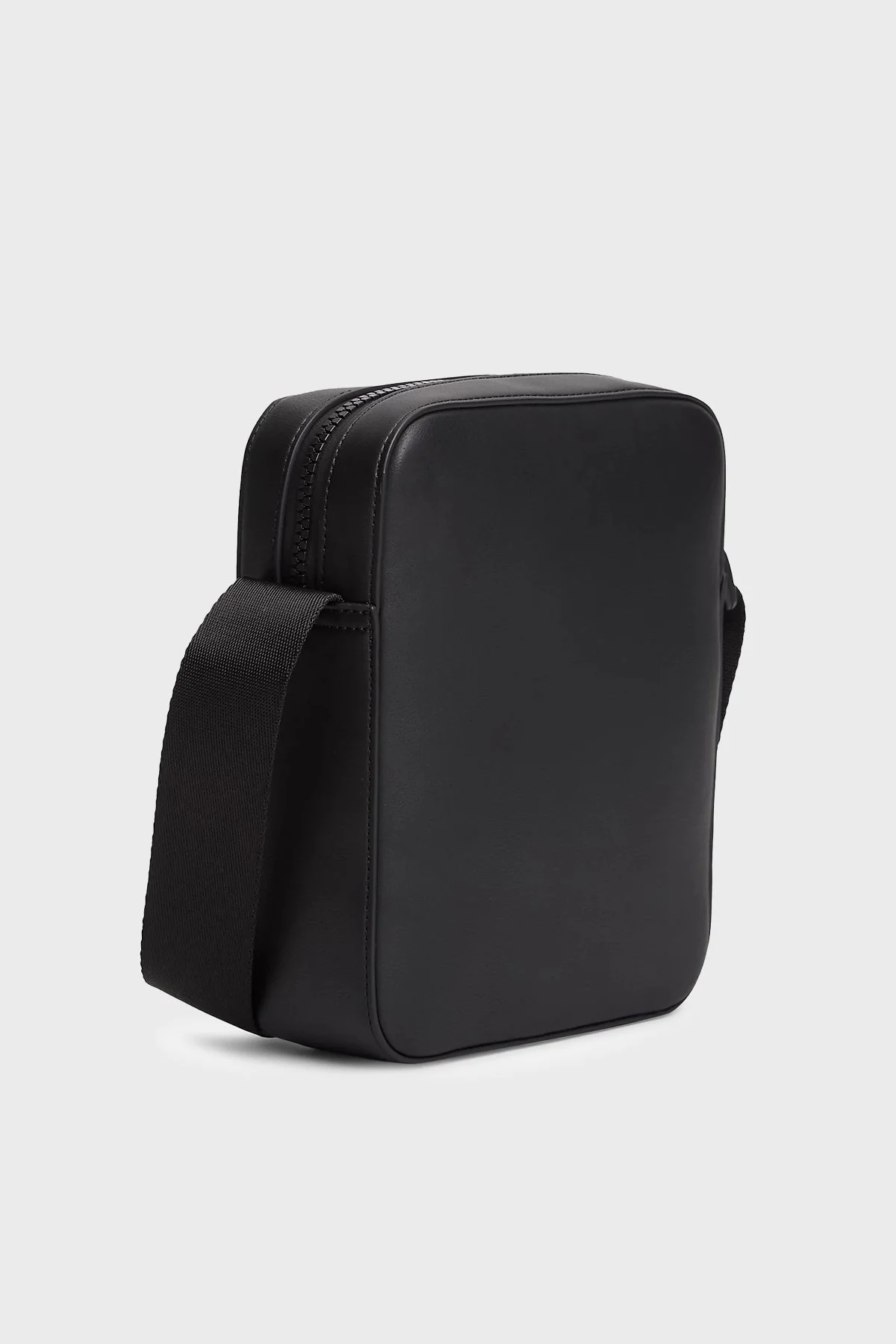 Tommy Hilfiger Logolu Ayarlanabilir Askılı Erkek Çanta AM0AM14156 BDS SİYAH - 3